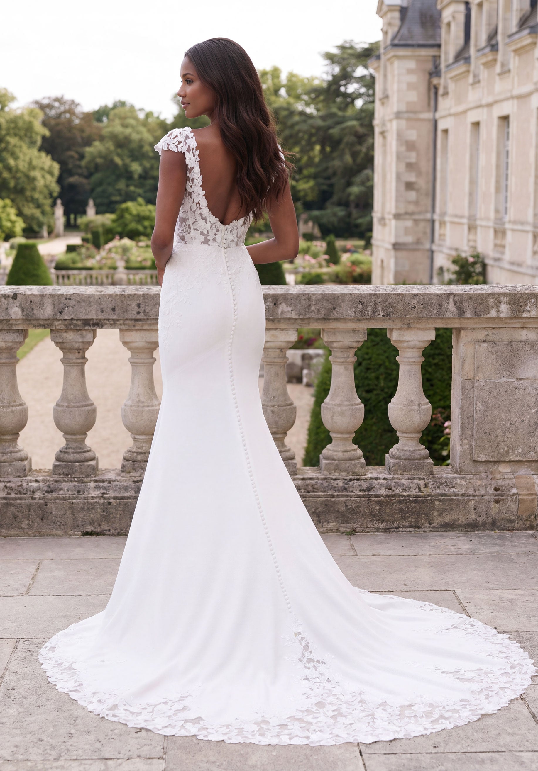 morilee-shay-brautkleid-crepe-mit-cap-rmeln-und-schleppe image 4