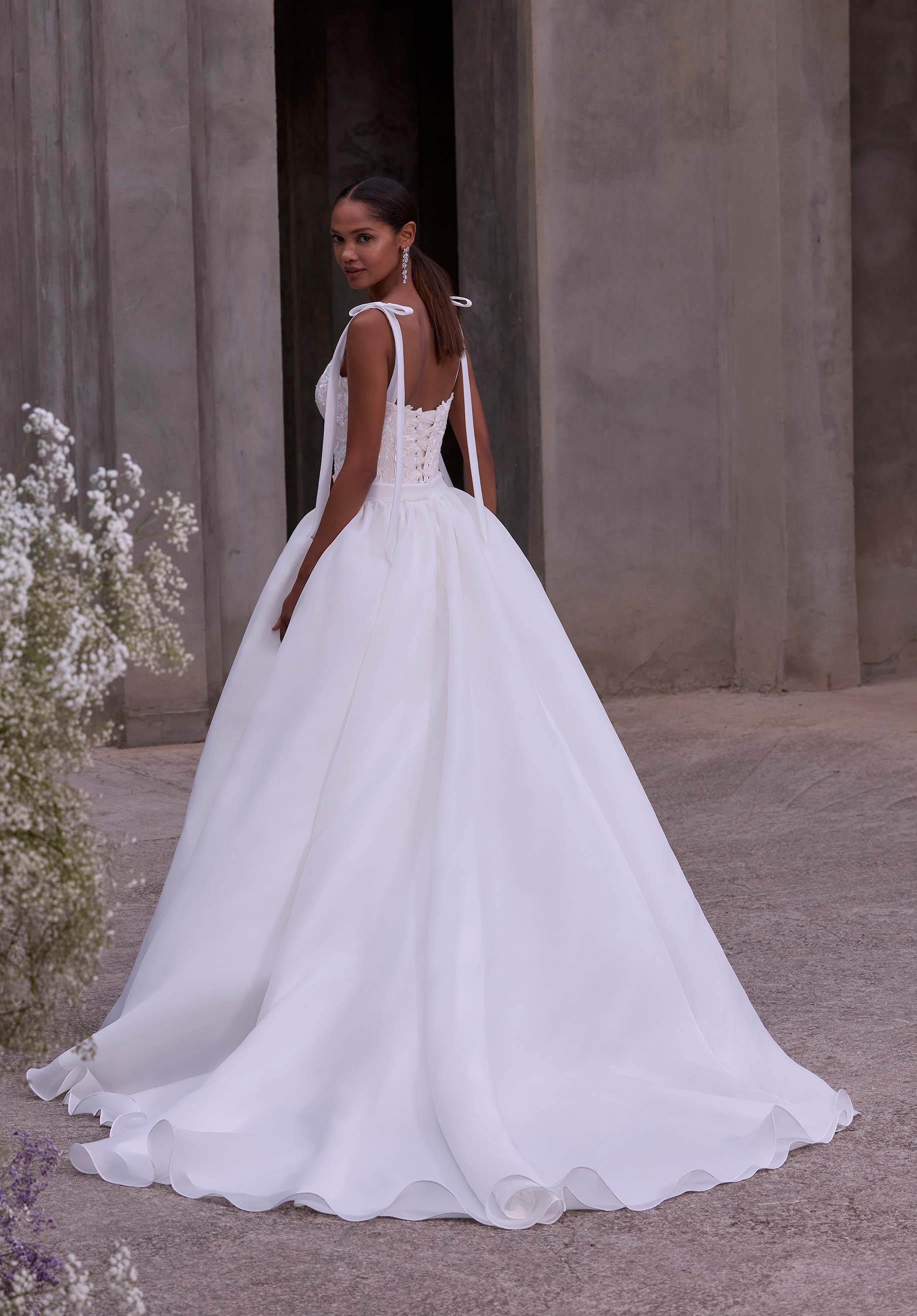 morilee-berenice-brautkleid-fit-and-flare-mit-organza-berrock image 5