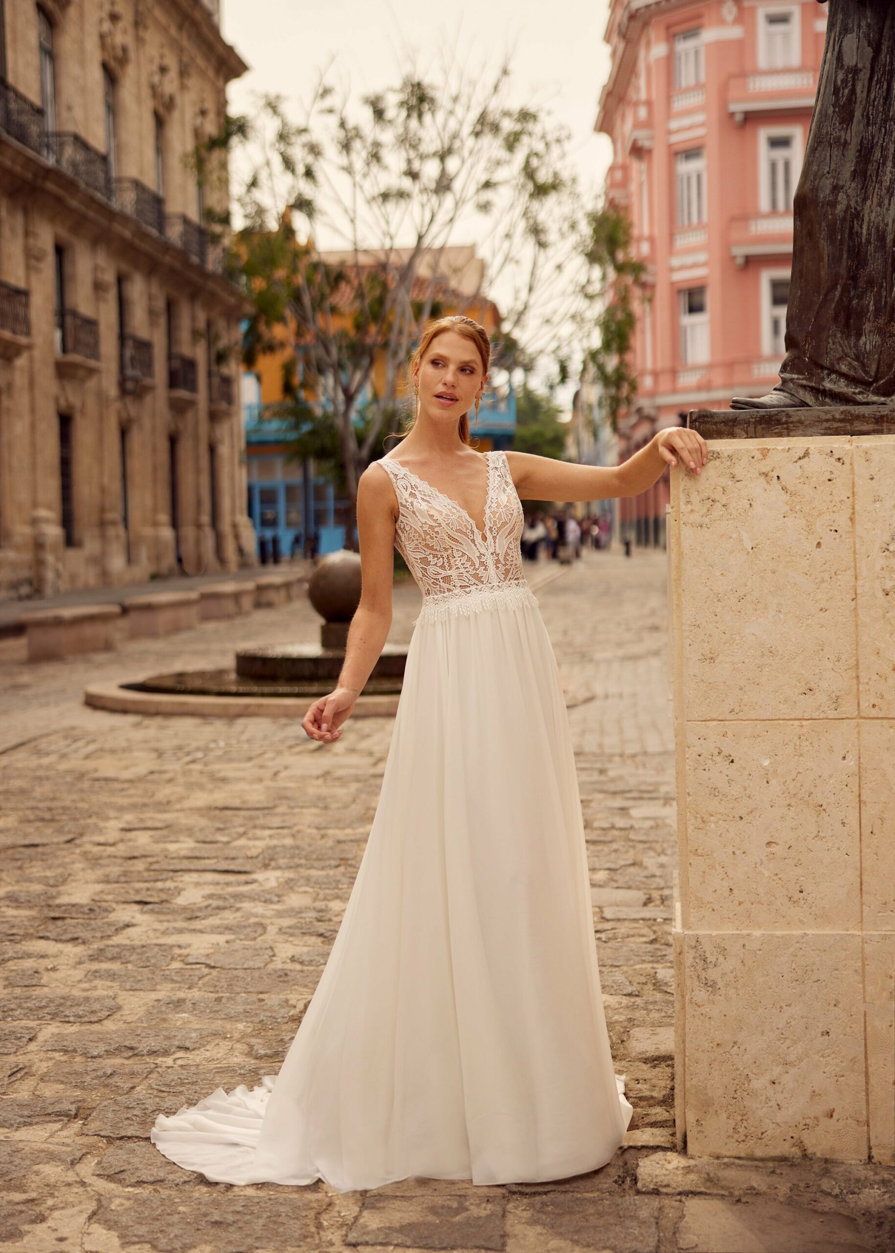 gbs-herve-paris-bridal-leo-za-brautkleid-libre-collection image 6