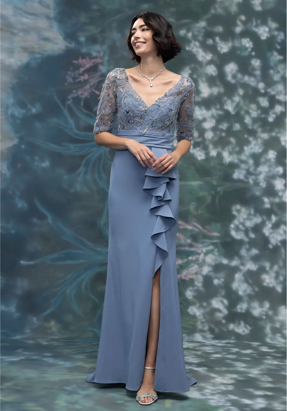 morilee-abendkleid-t-ll-und-perlen-spitze-mit-r-schen-crepe-rock image 1