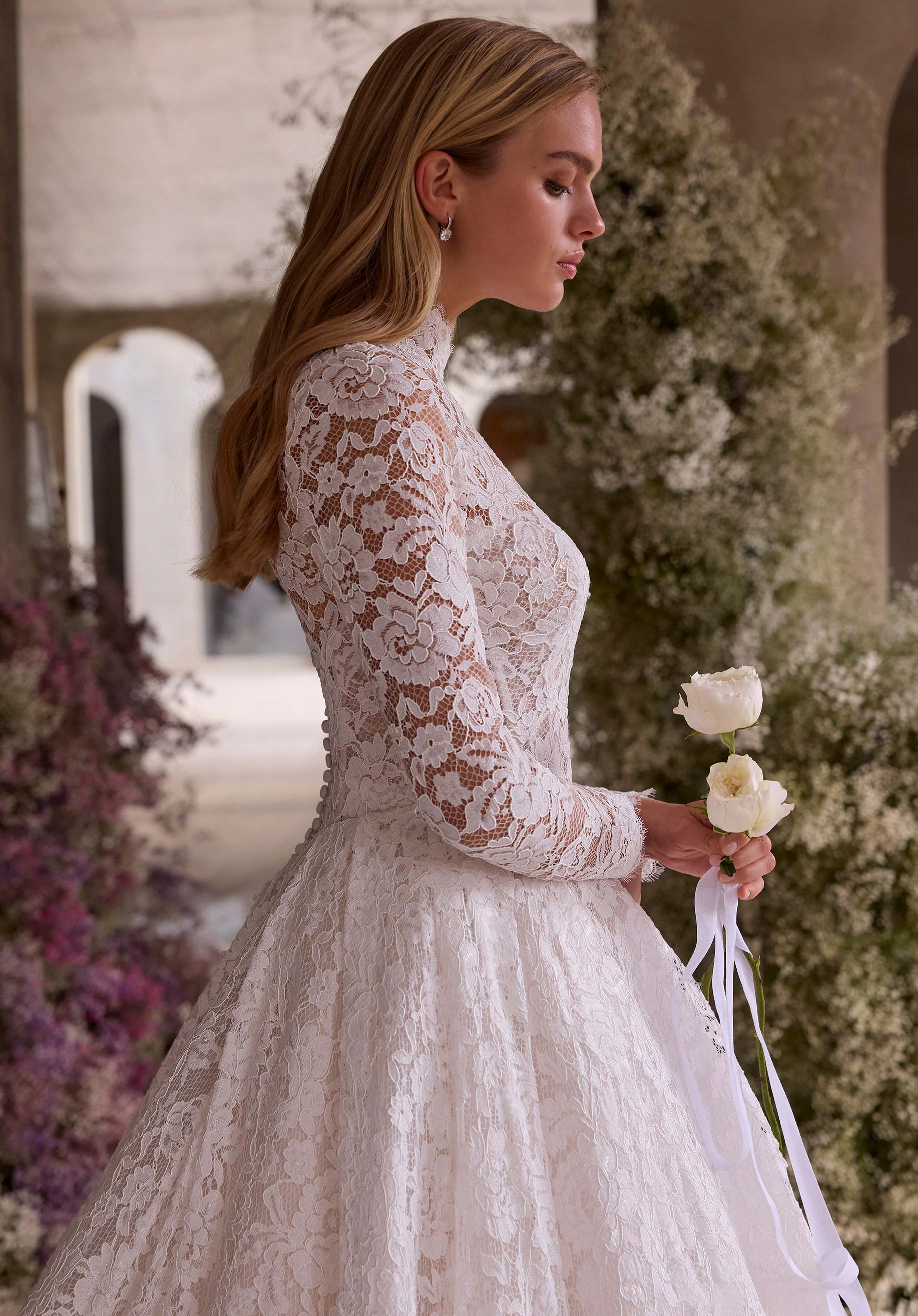 morilee-delia-brautkleid-peony-spitze-ballkleid-langarm image 2