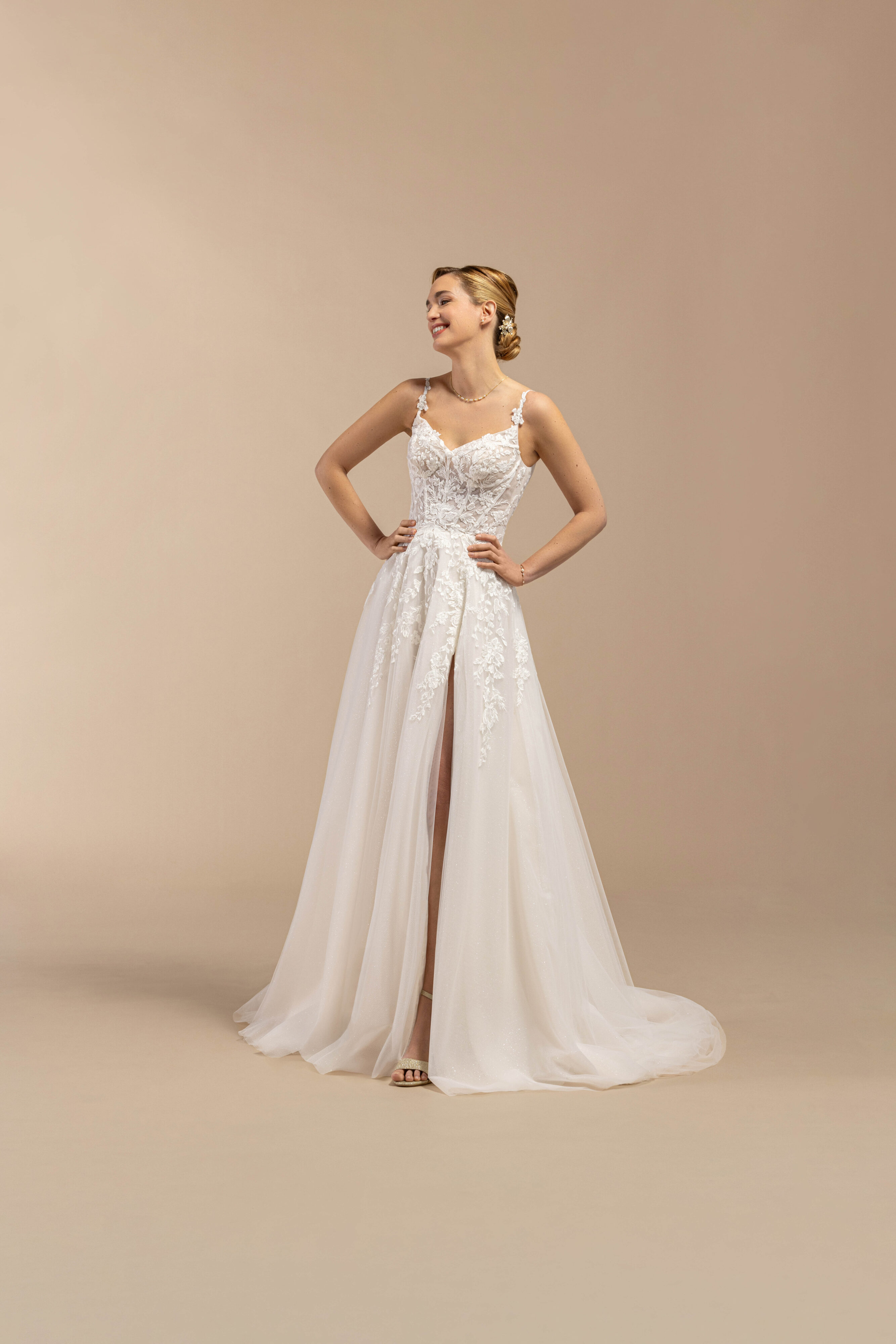 eglantine-bermudes-brautkleid-ivoire-ros-wei-gr-34-74 image 1
