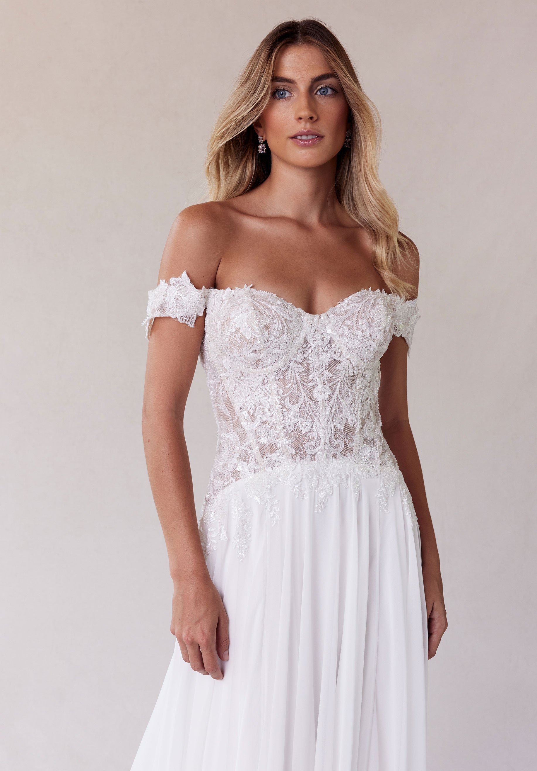 morilee-sevren-a-linien-brautkleid-wildflower image 2