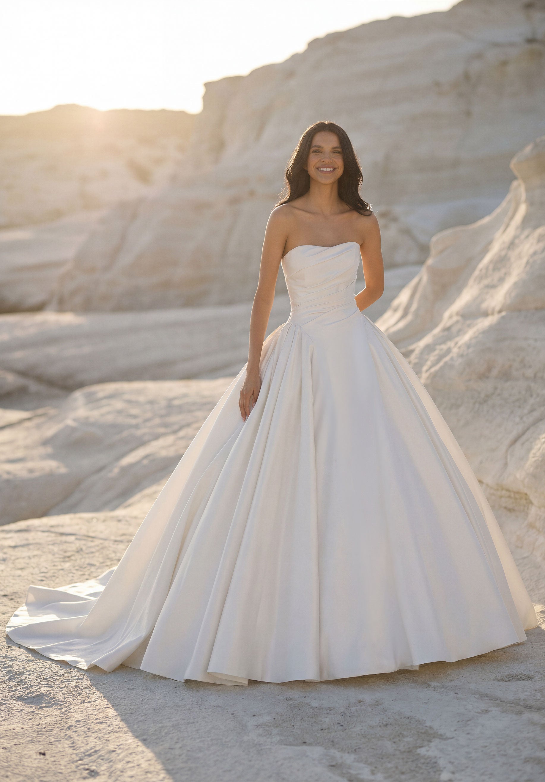 morilee-tinsley-brautkleid-satin-mit-drapierung image 1