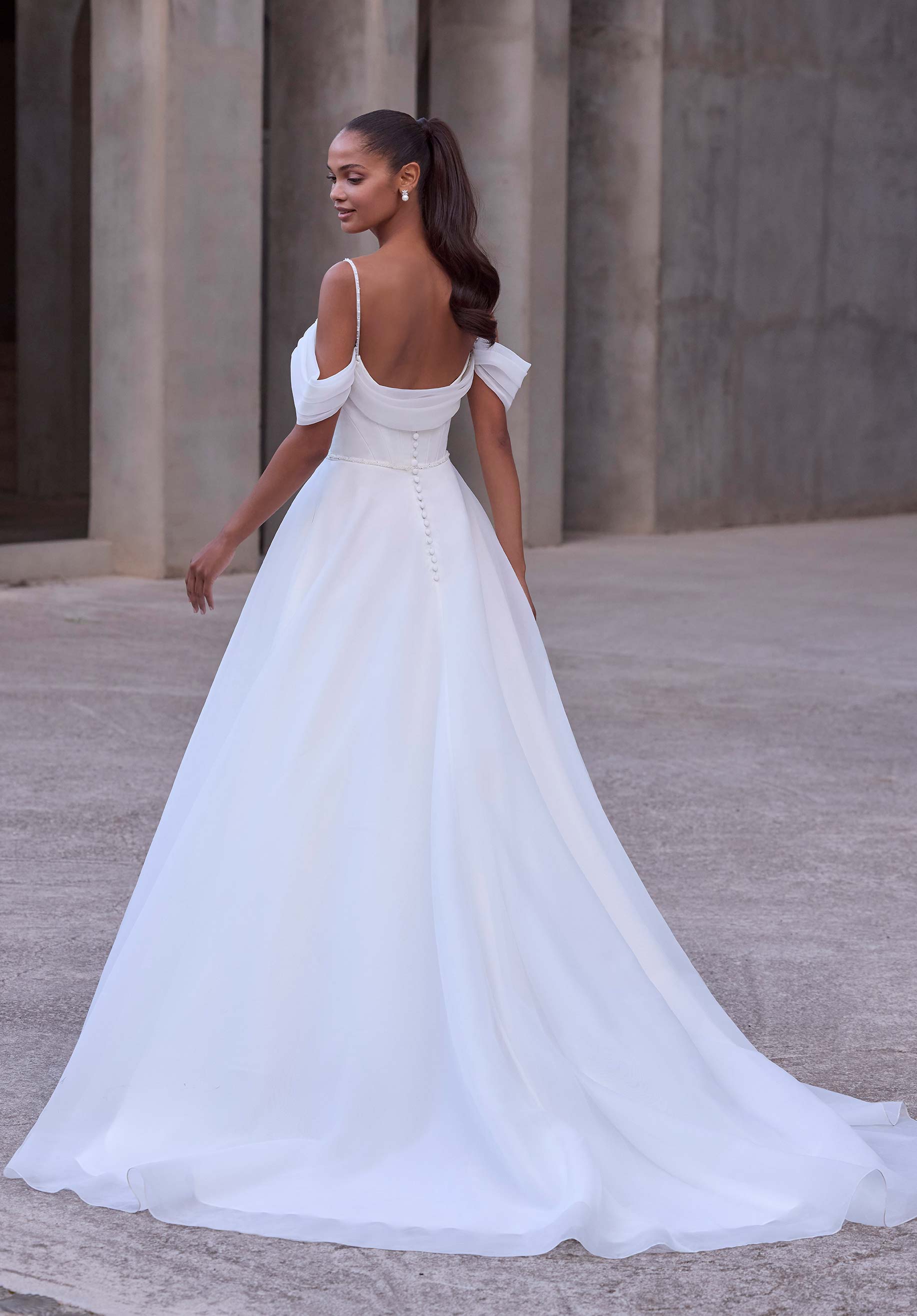 morilee-helene-brautkleid-a-linie-chiffon-mit-kristall-perlen-und-taschen image 5