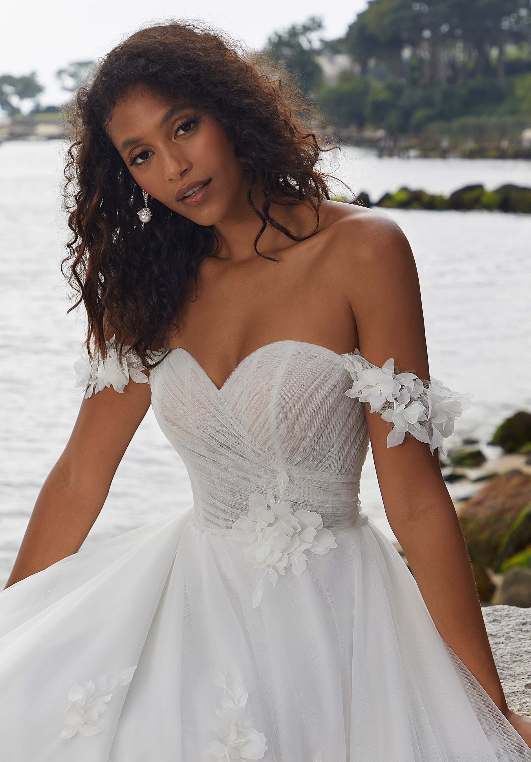 morilee-floral-net-braut-rmel-t-ll-rmel-mit-blumen image 1