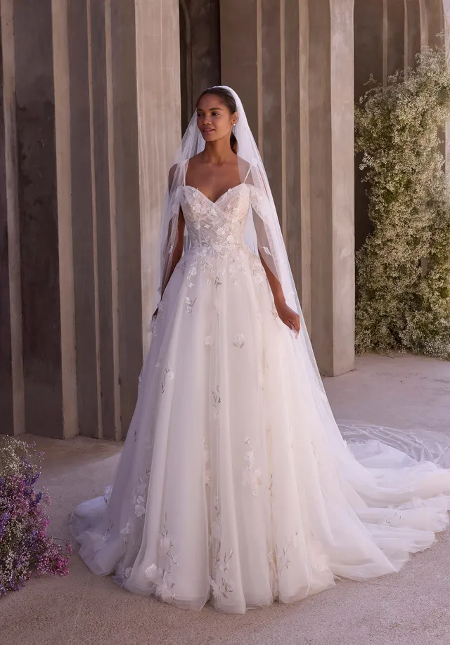 morilee-morrigan-brautkleid-a-linie-mit-abnehmbarem-cape-und-schleife image 1