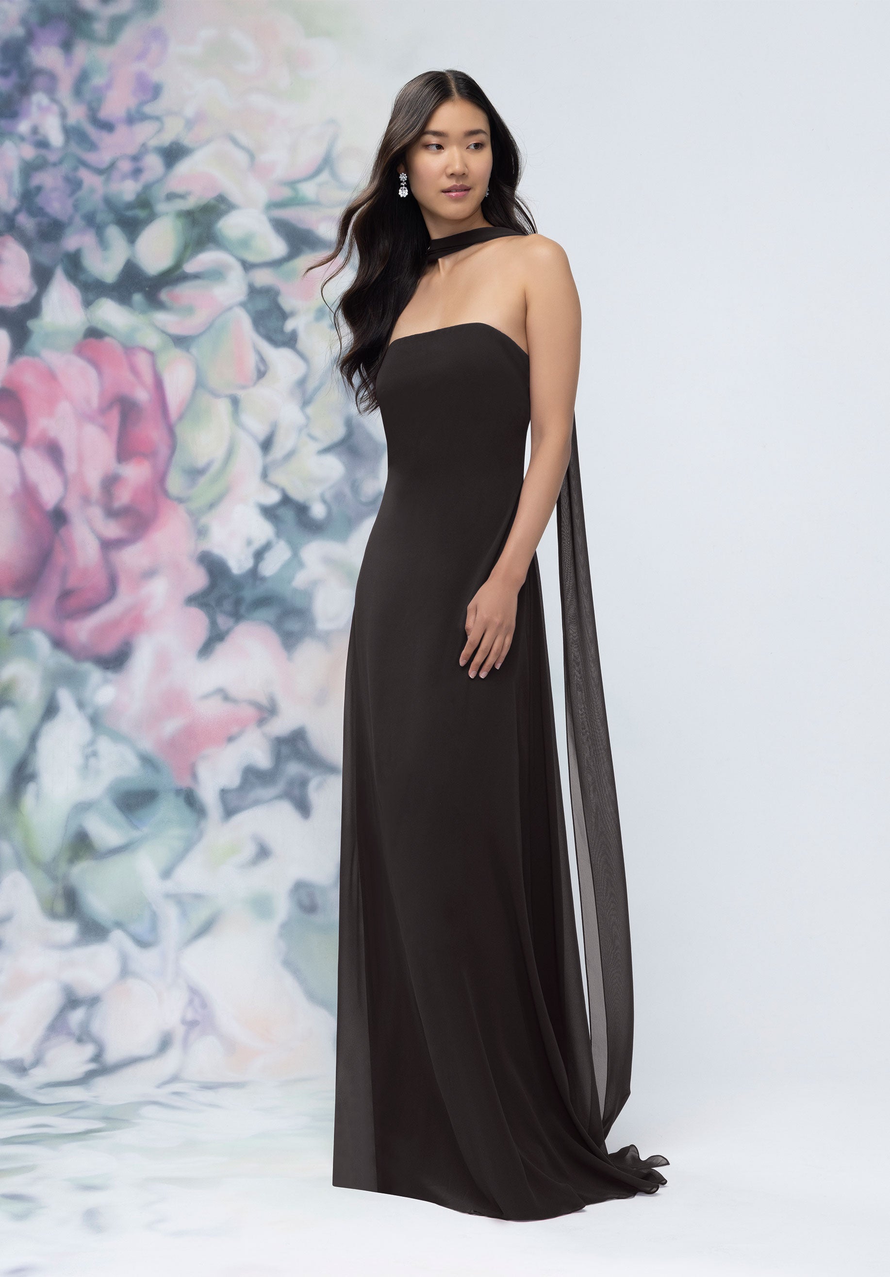 morilee-tr-gerloses-chiffon-brautjungfernkleid-column-mit-halstuch image 7