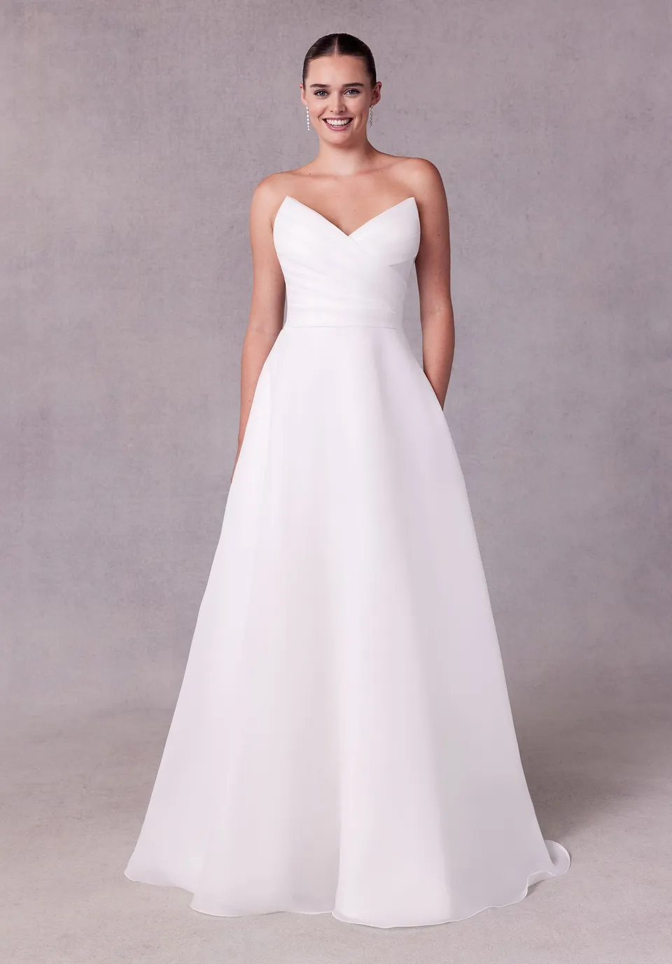 morilee-siya-brautkleid-a-linie-aus-seidenorganza image 1