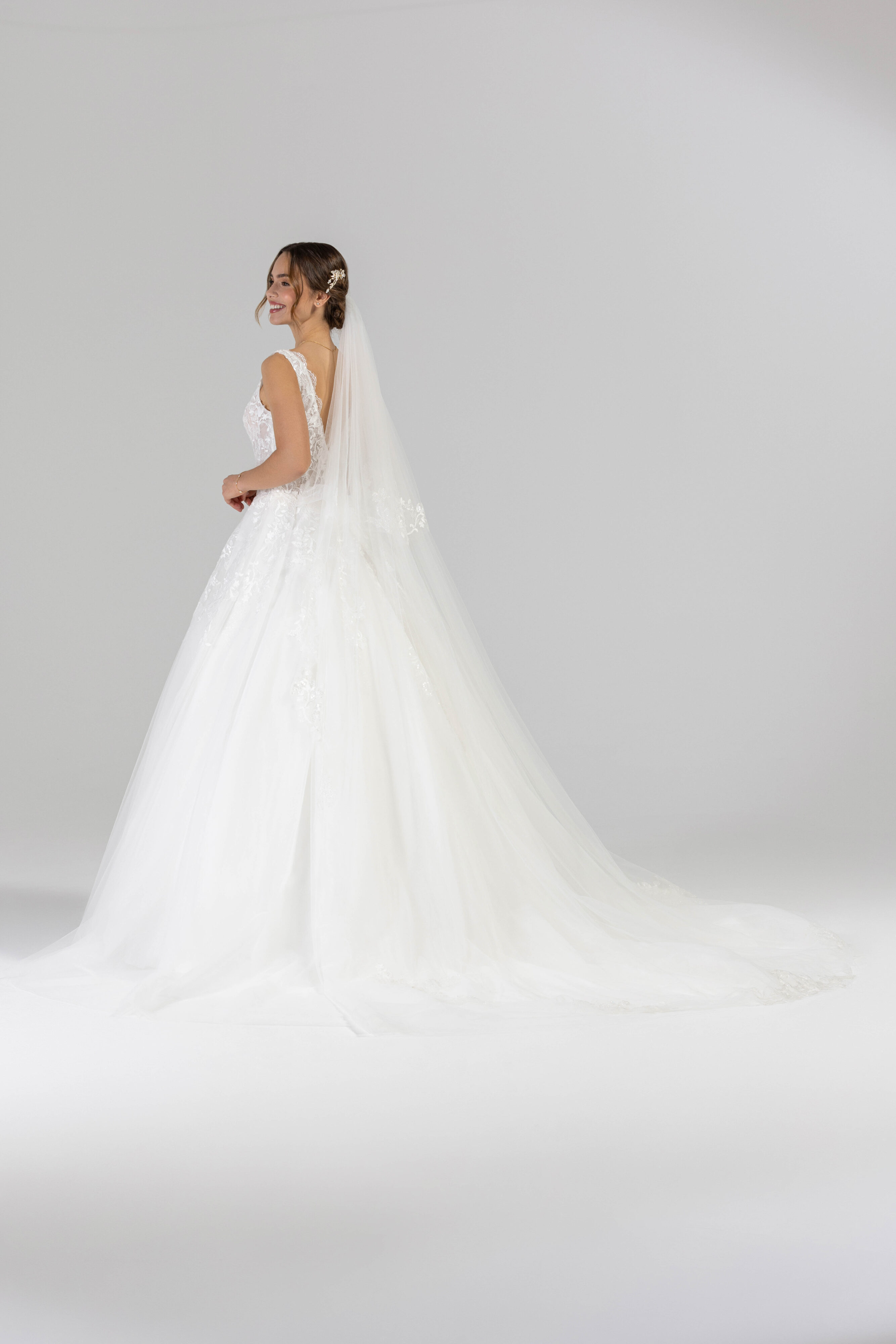 eglantine-laurence-brautkleid-ivory-wei-gr-e-34-74 image 3