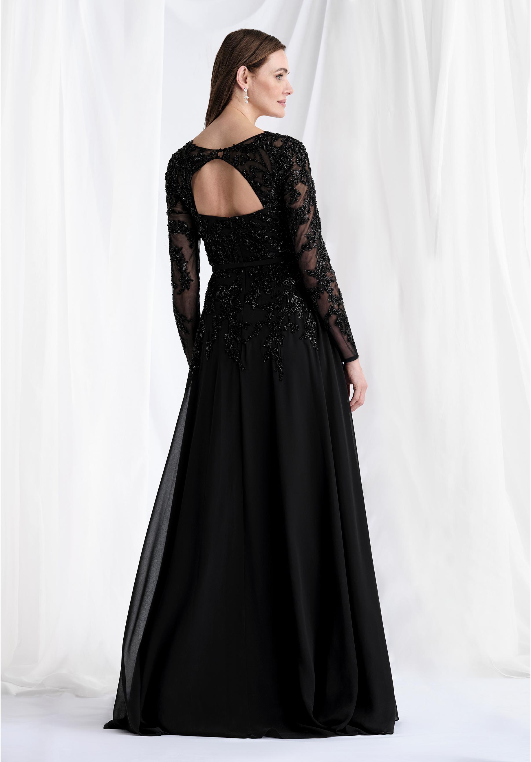 morilee-abendkleid-langarm-chiffon-a-linie-mit-perlen-und-g-rtel image 6
