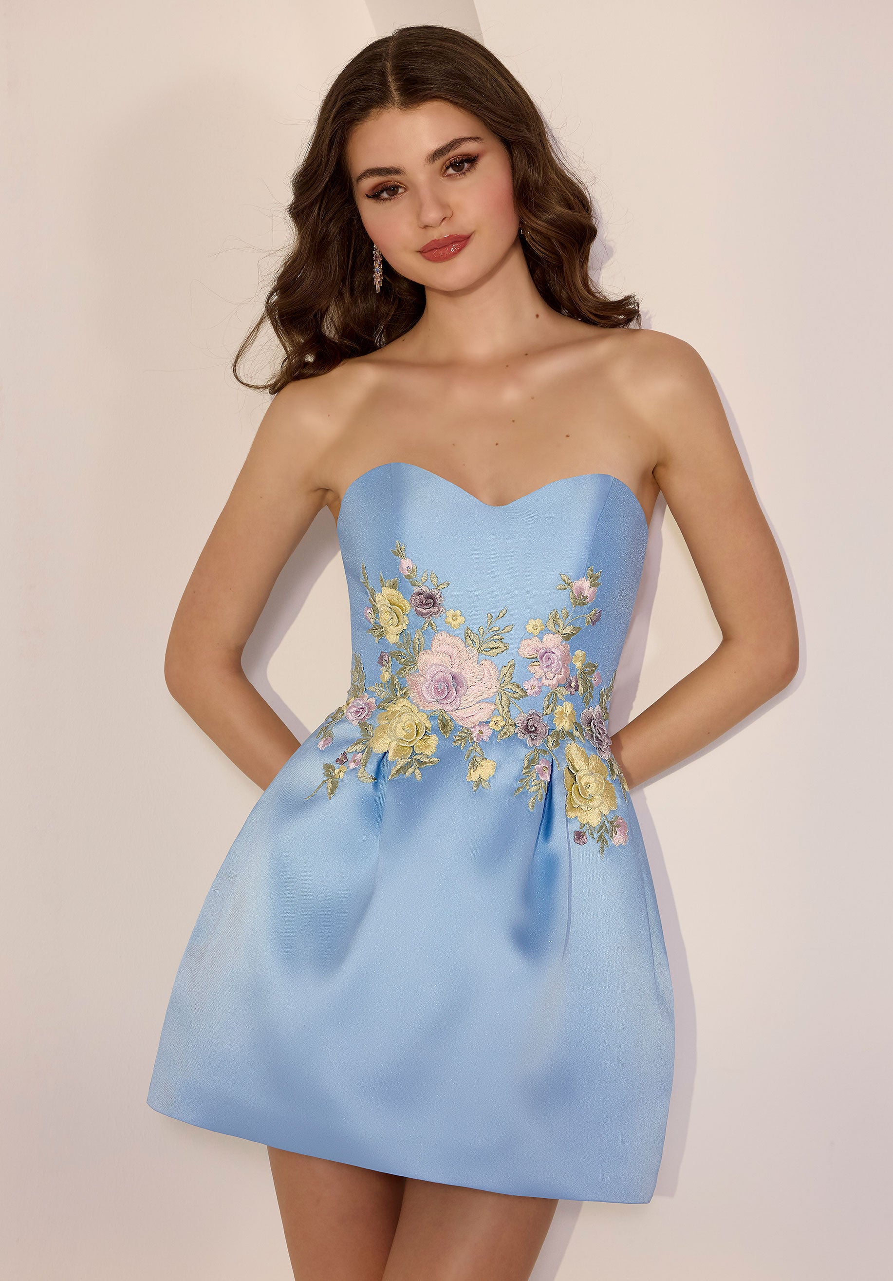 morilee-mikado-minikleid-tr-gerlos-blumen-stickerei image 4