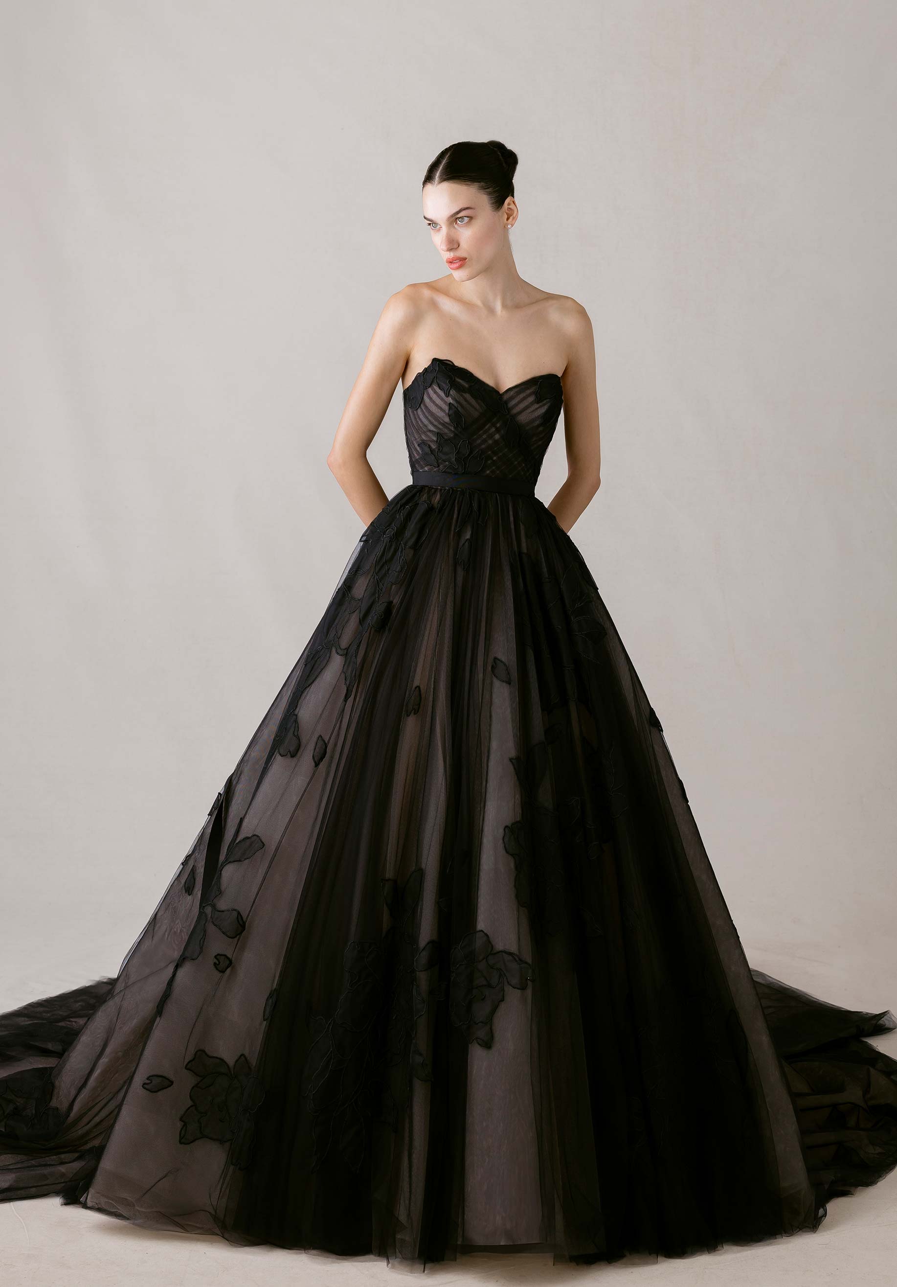 morilee-chass-a-linie-brautkleid-mit-illusionsjacke image 8