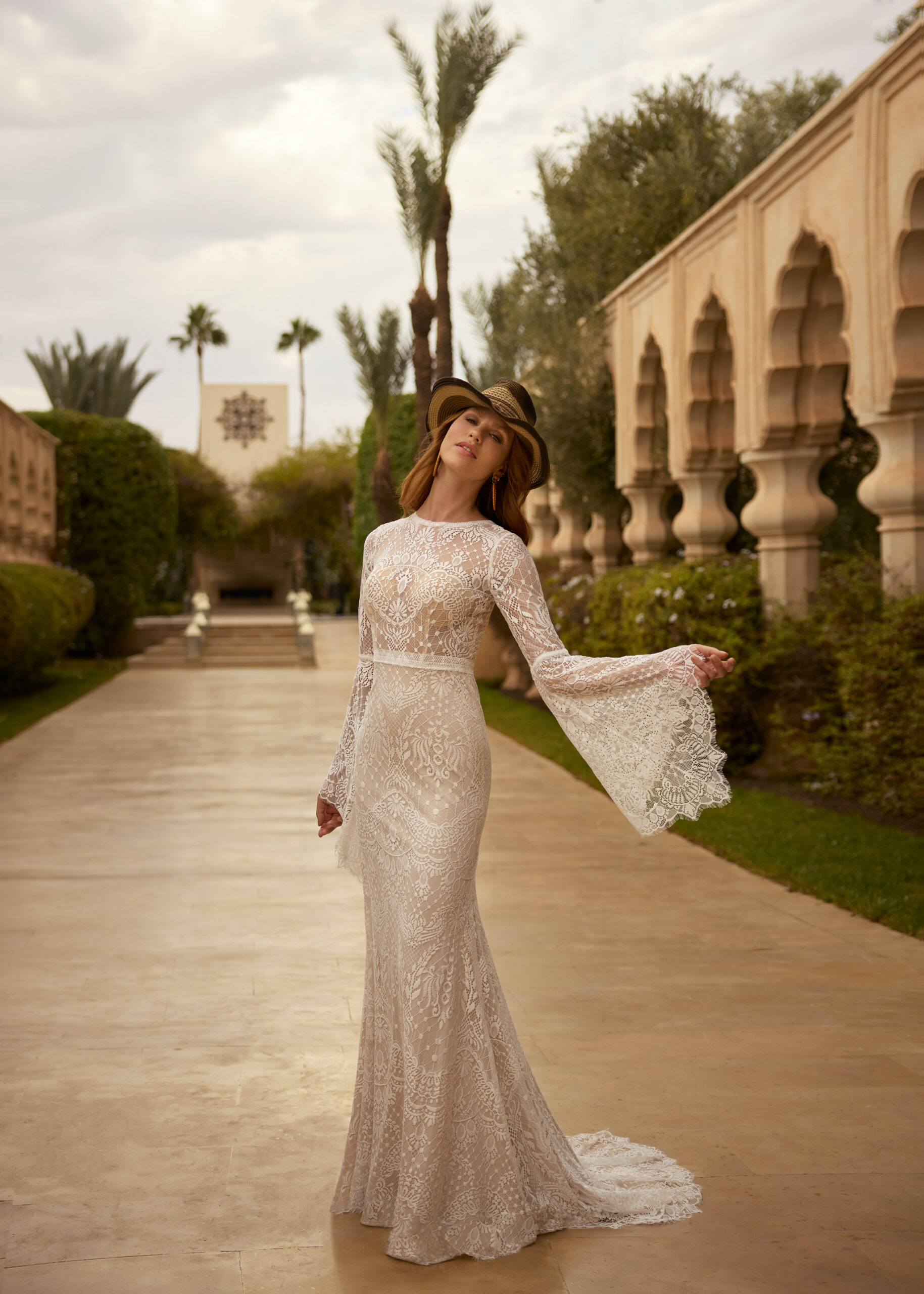 gbs-herve-paris-bridal-cassie-brautkleid-cherish-love-collection image 3