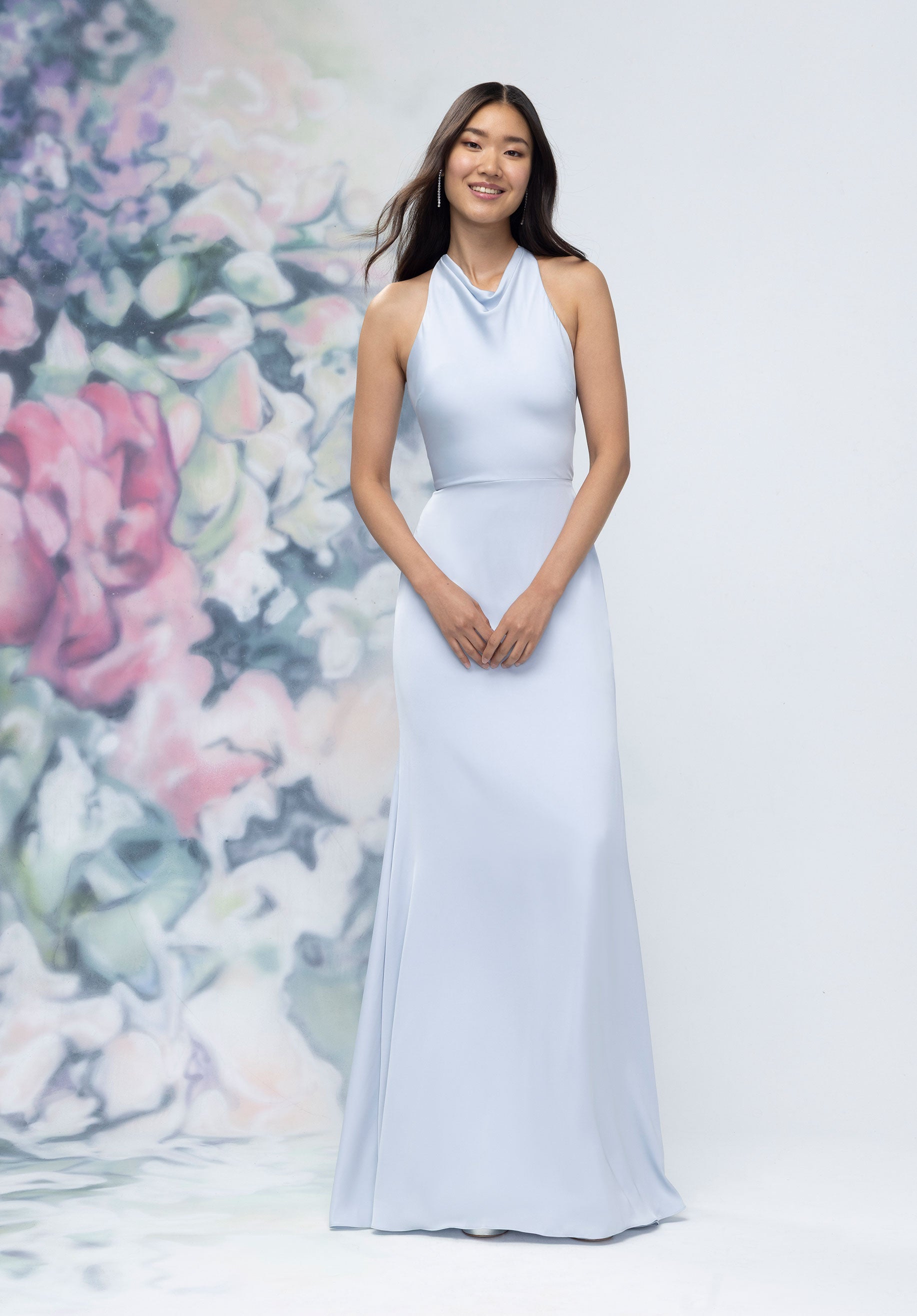 morilee-halter-neck-luxe-satin-brautjungfernkleid-mit-offenem-r-cken image 2