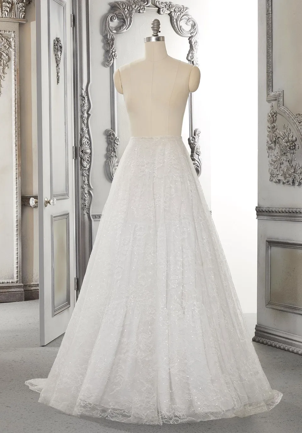 morilee-sequined-chantilly-lace-unterrock image 1