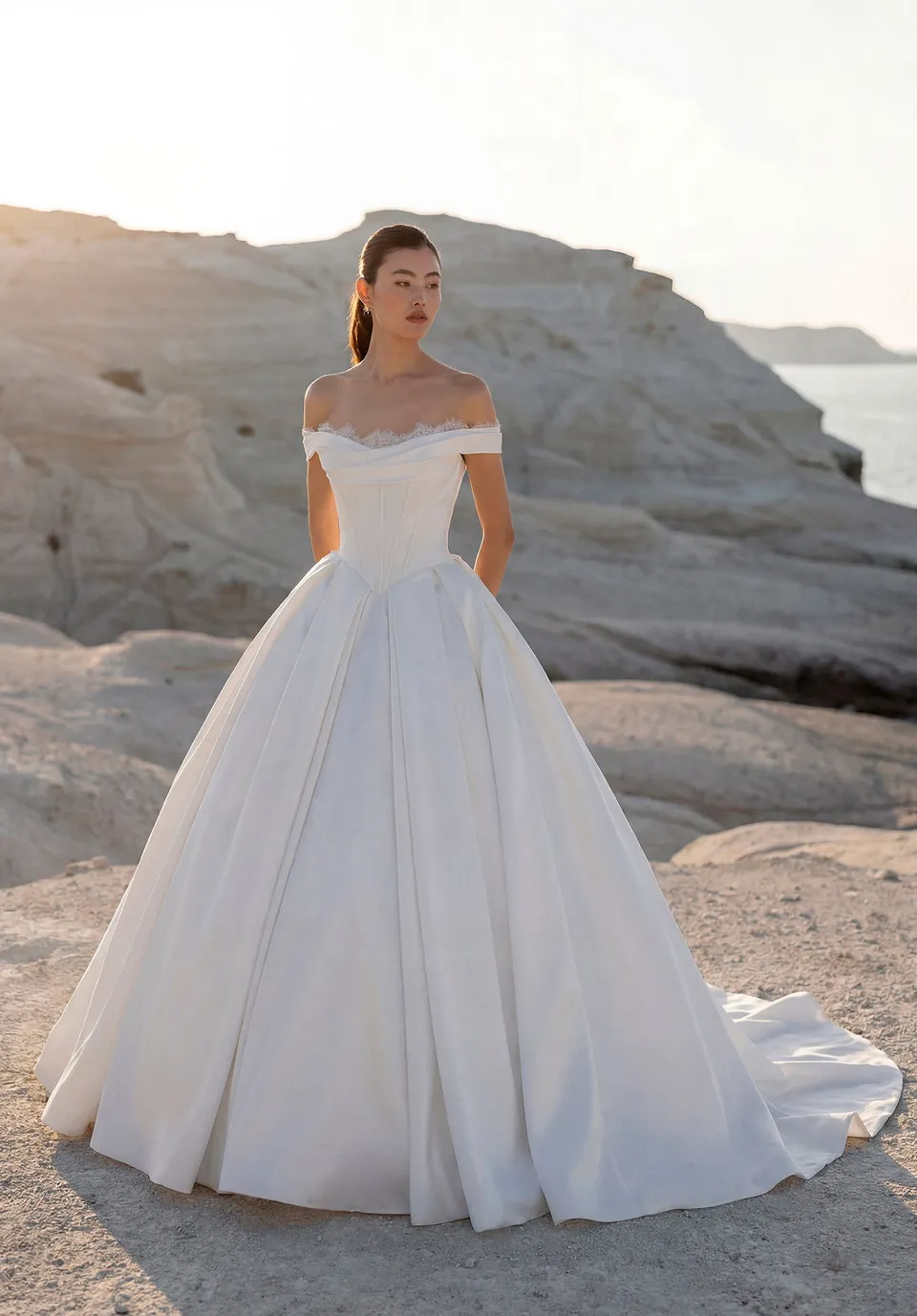 morilee-tyler-brautkleid-aus-crepe-satin-mit-schn-rkorsett image 1
