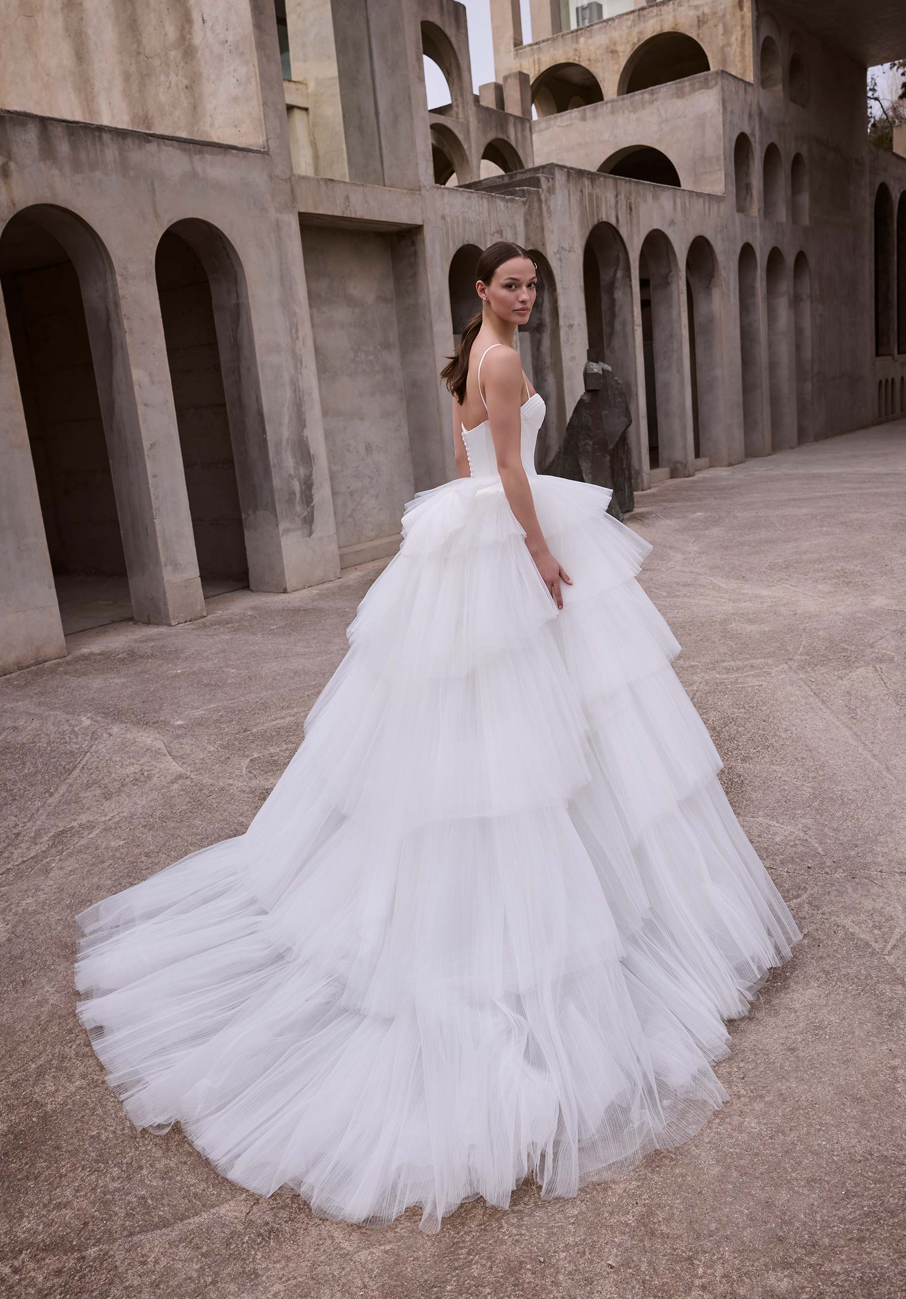 morilee-danae-brautkleid-duchess-satin-mit-t-llrock image 4