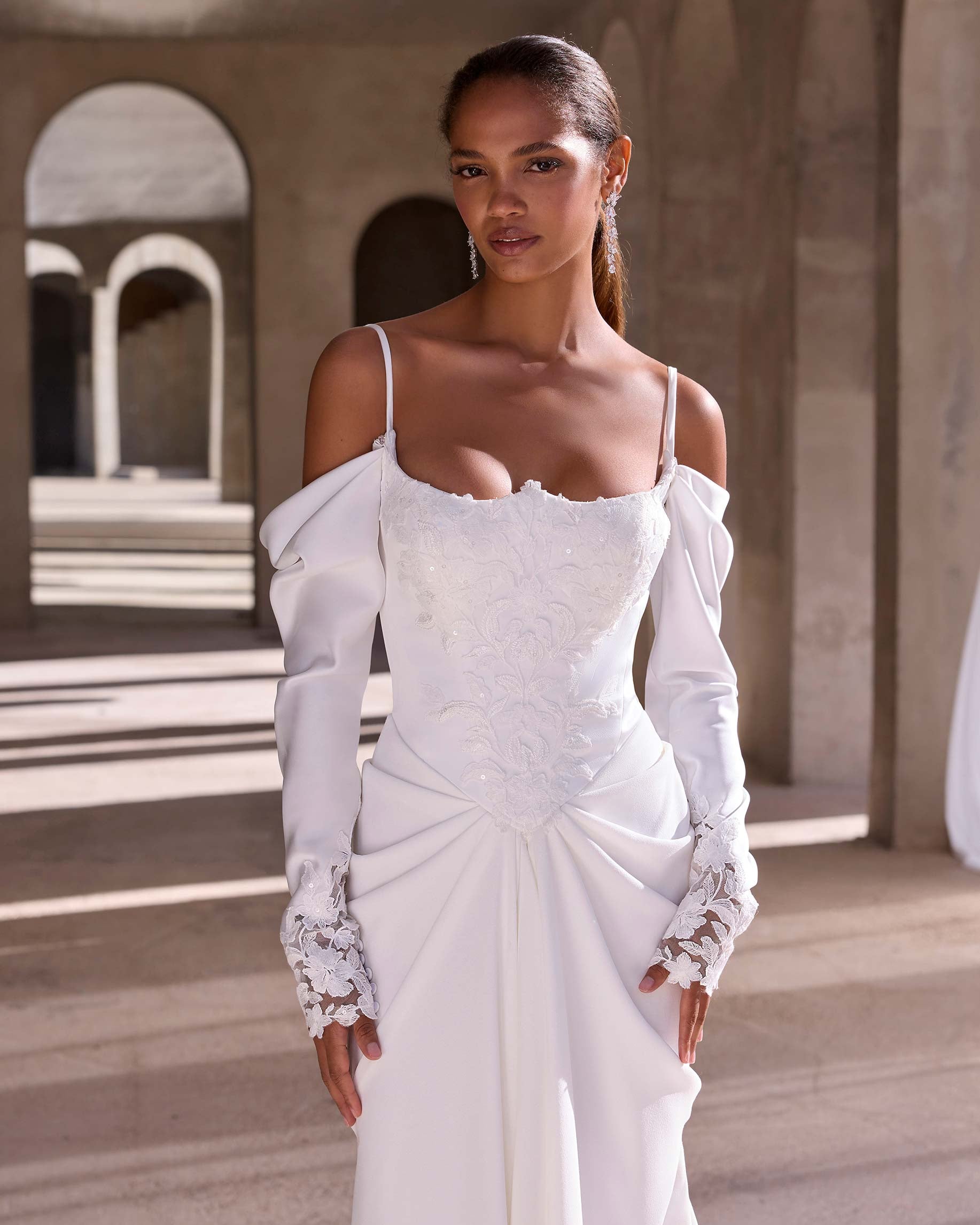 morilee-myka-crepe-brautkleid-fit-and-flare-mit-rmeln image 2