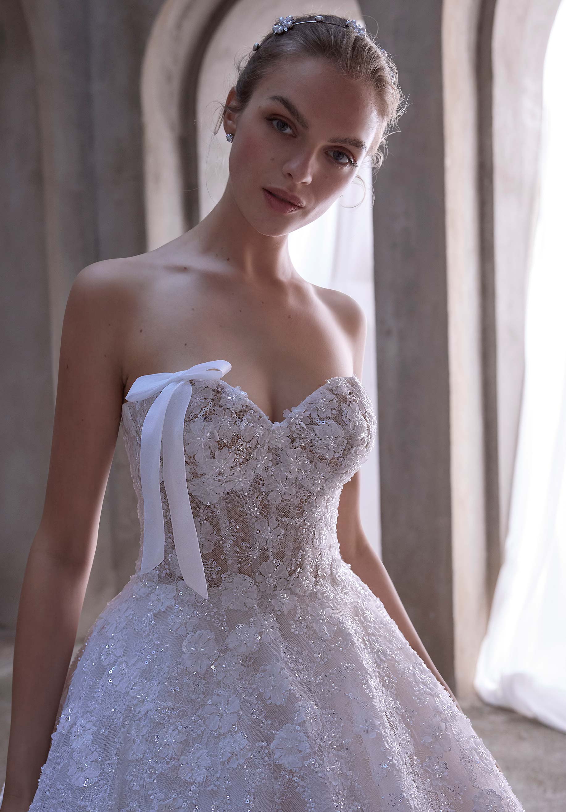morilee-arys-ballkleid-brautkleid-mit-sweetheart-und-schleifen-bow image 3