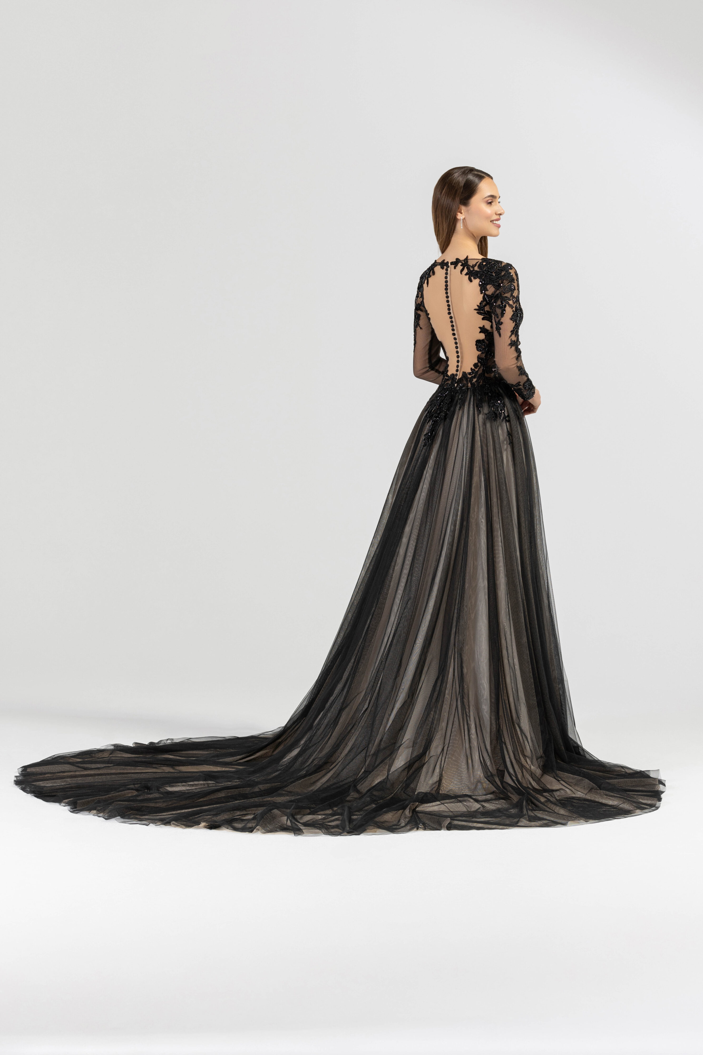eglantine-lunaire-brautkleid-schwarz-ivory-wei-34-74 image 5