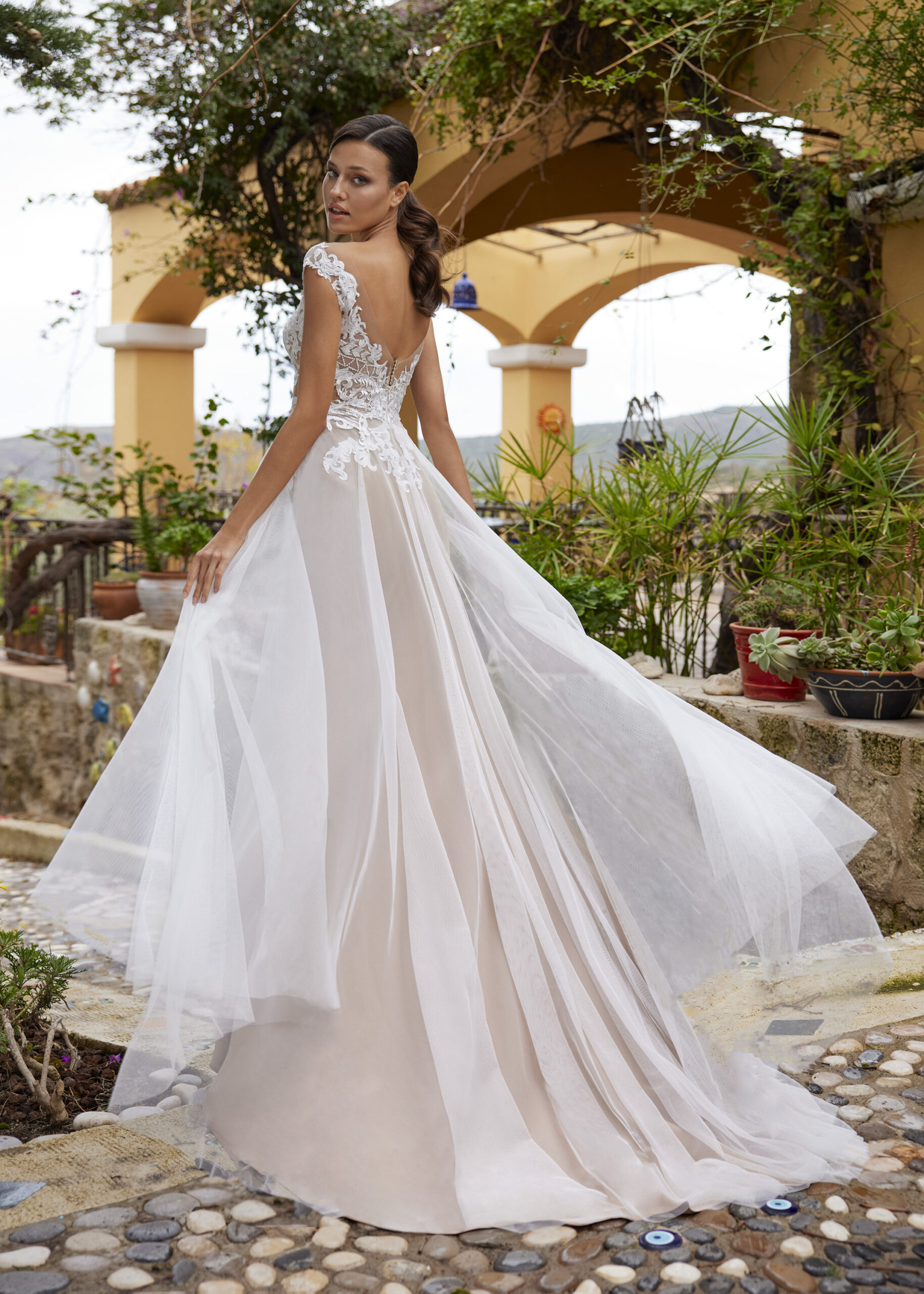 gbs-herve-paris-bridal-amite-brautkleid-my-freedom-collection image 2