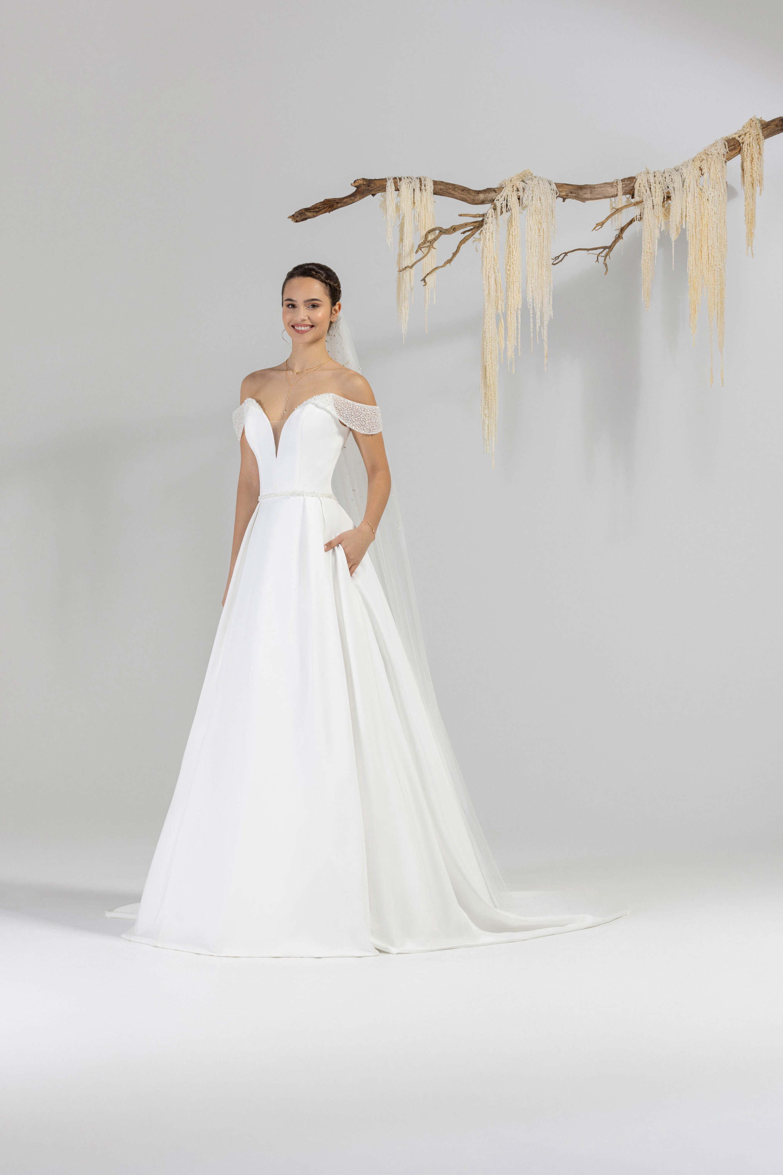 eglantine-luxe-brautkleid-ivoire-wei-gr-34-70 image 1