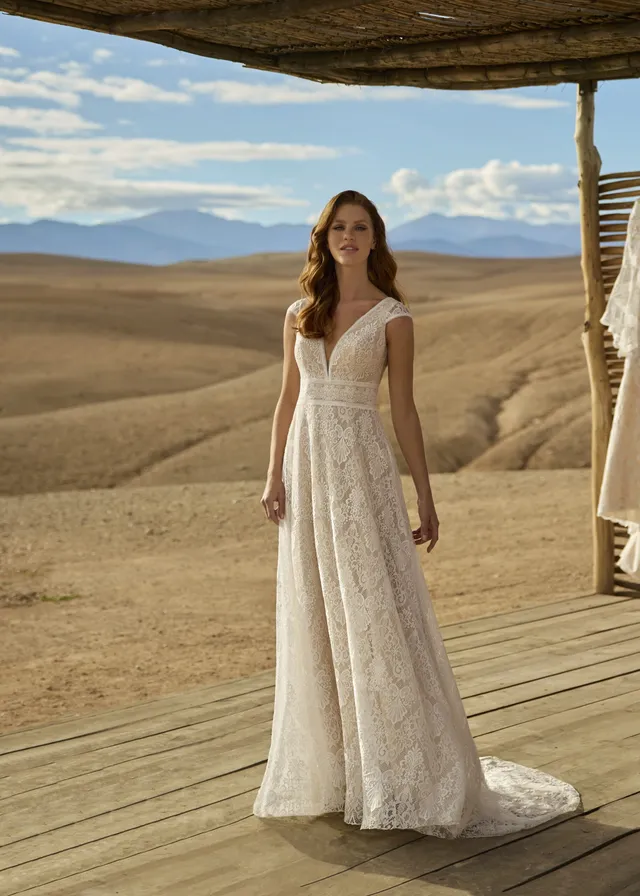 gbs-herve-paris-bridal-cassandra-brautkleid-cherish-love-collection image 1