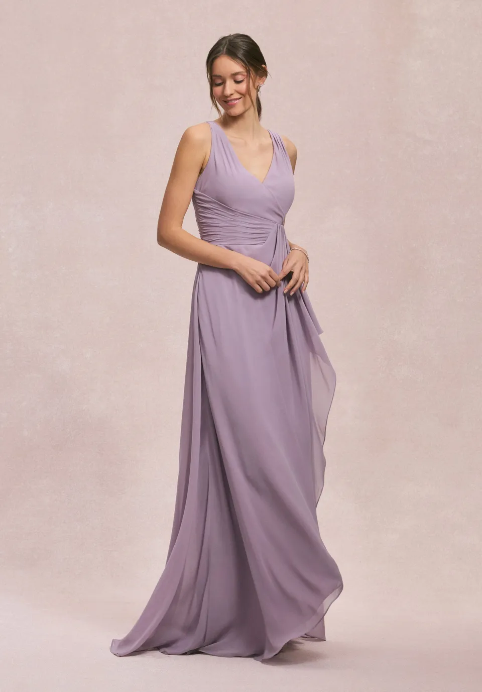 morilee-brautjungfernkleid-chiffon-v-ausschnitt-r-sche image 1