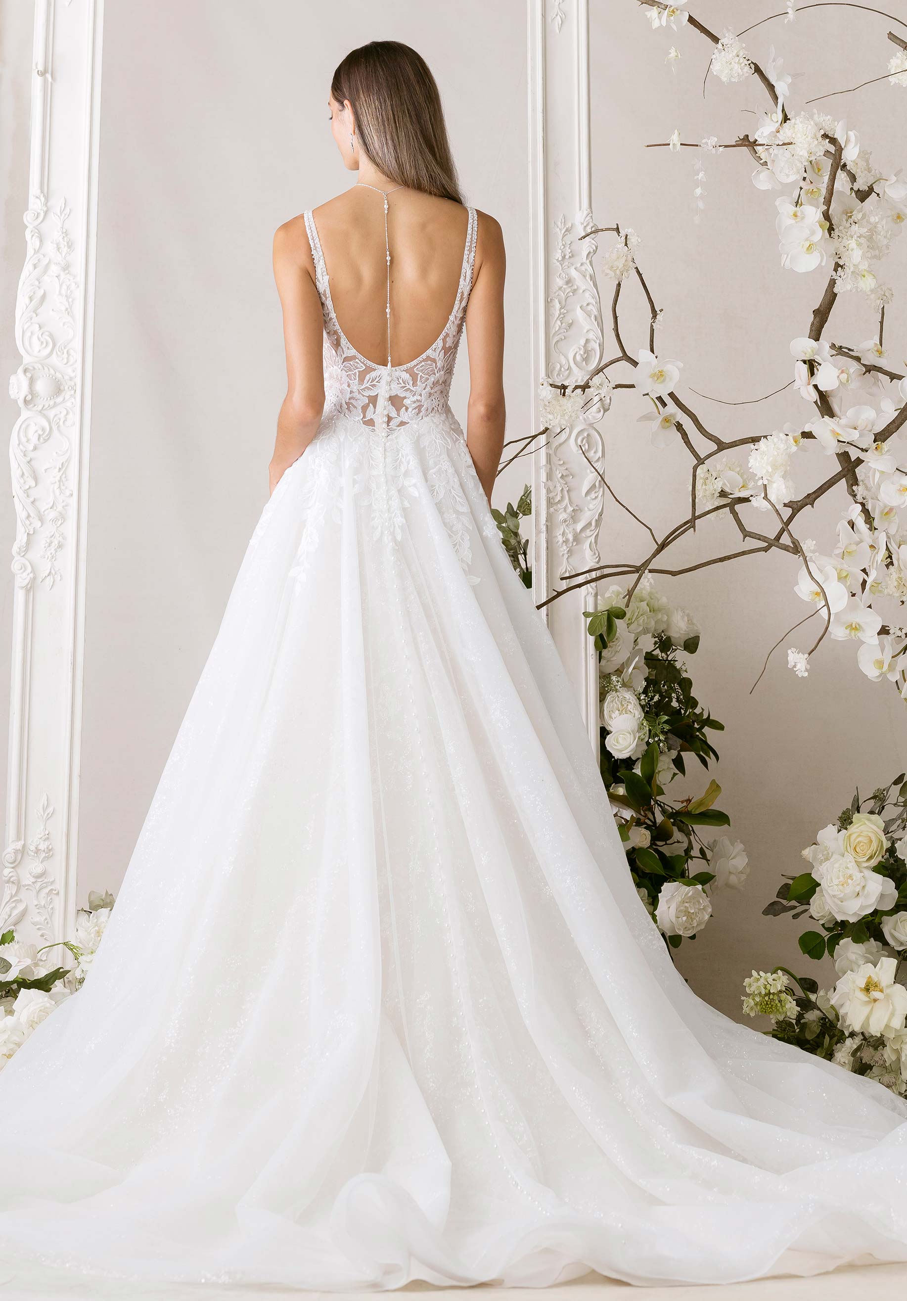 morilee-myrtha-brautkleid-ballkleid-mit-v-ausschnitt-und-glitzer-t-ll image 3