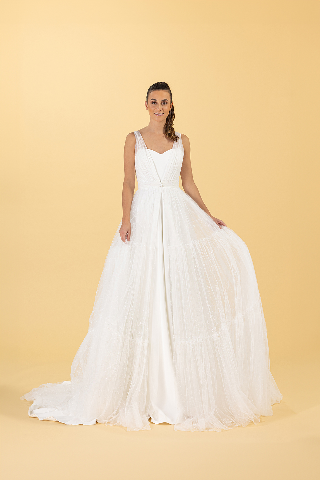 eglantine-ac225592-brautkleid-braut-festliche-komplettgarderobe image 1
