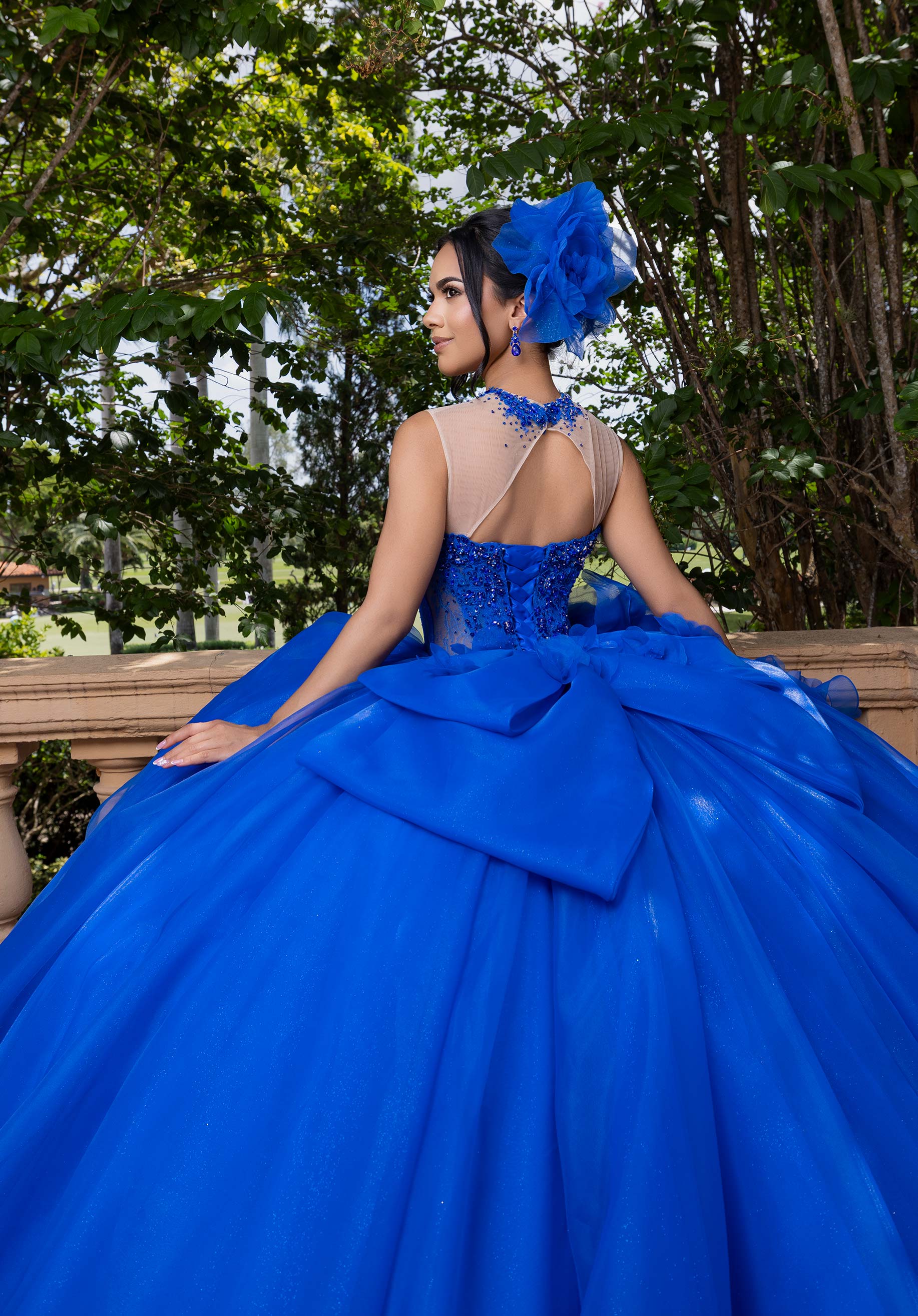 morilee-vizcaya-berlyn-quincea-era-ballkleid image 3