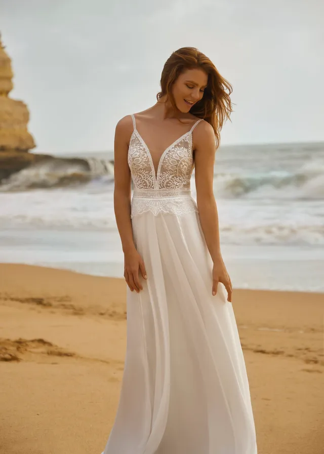 gbs-herve-paris-bridal-chriss-brautkleid-cherish-love-collection image 1