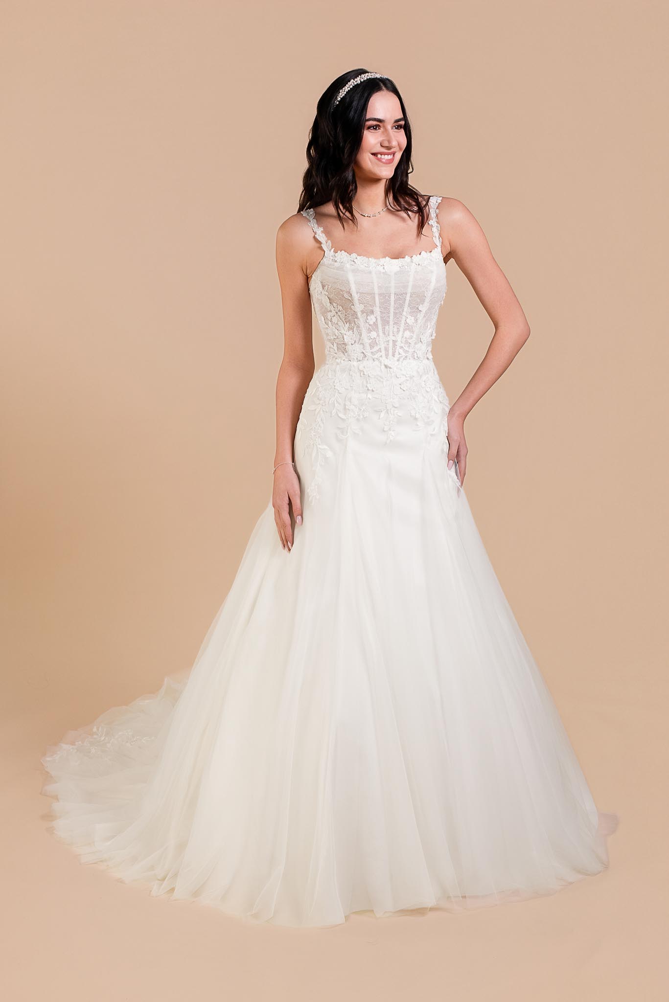eglantine-ilinka-brautkleid-ivory-gr-34-68 image 1