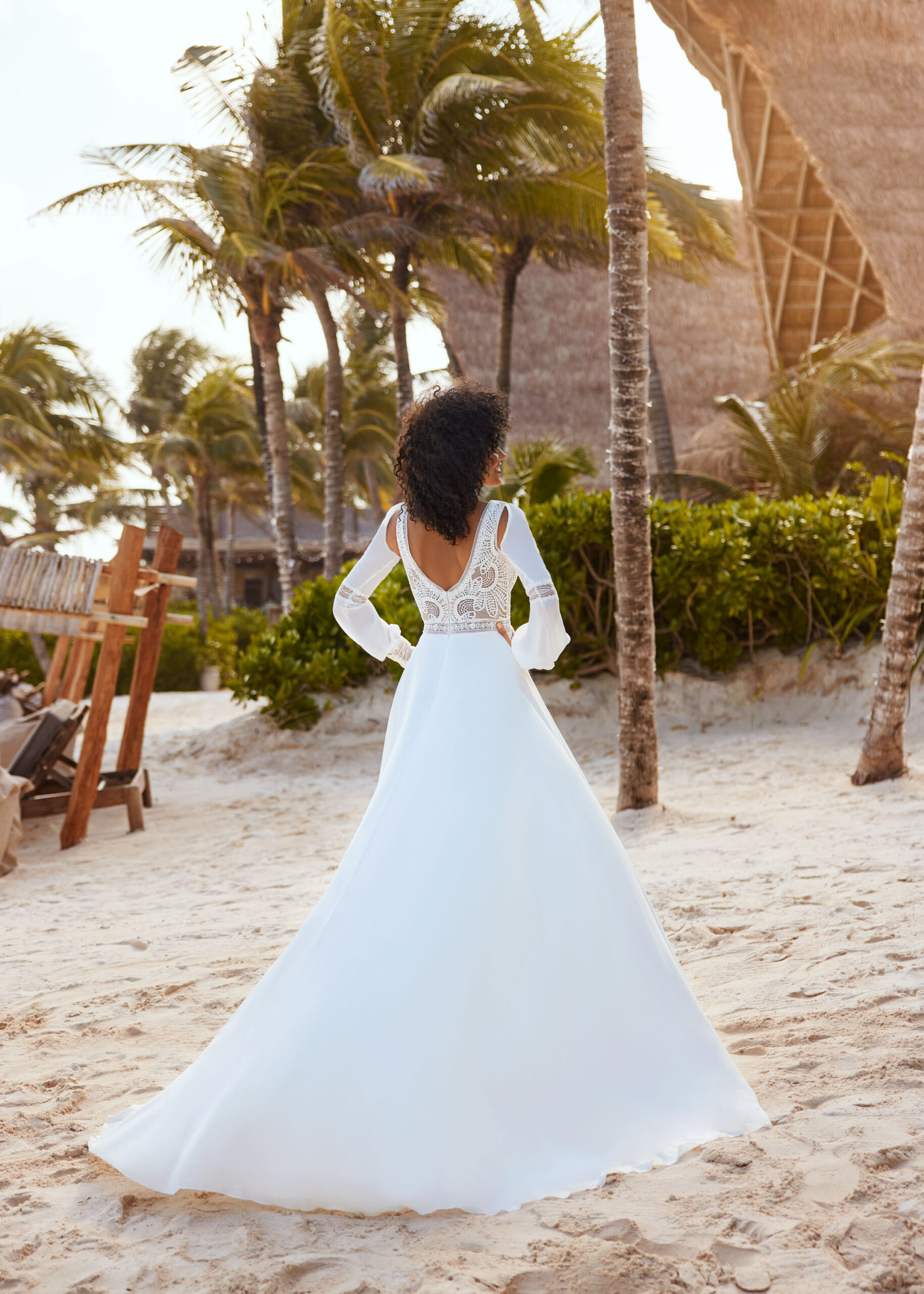gbs-herve-paris-bridal-blondelle-brautkleid-mystical-collection image 2