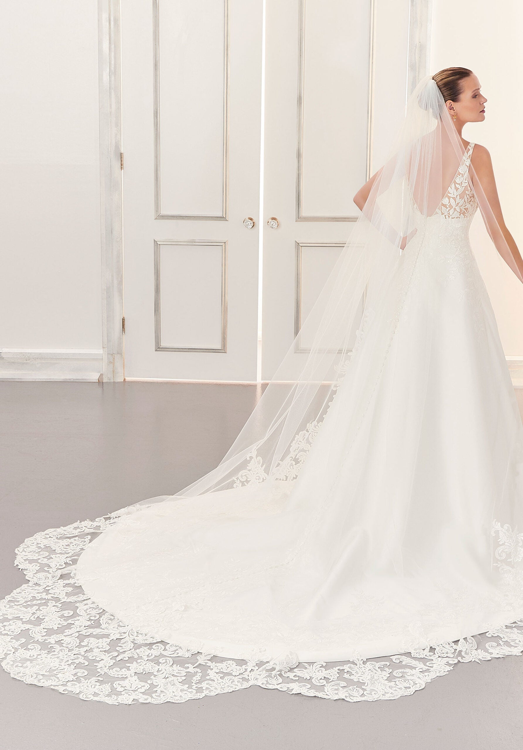 morilee-schleier-mit-spitzenkante-klassischer-lace-edge-t-llschleier image 1