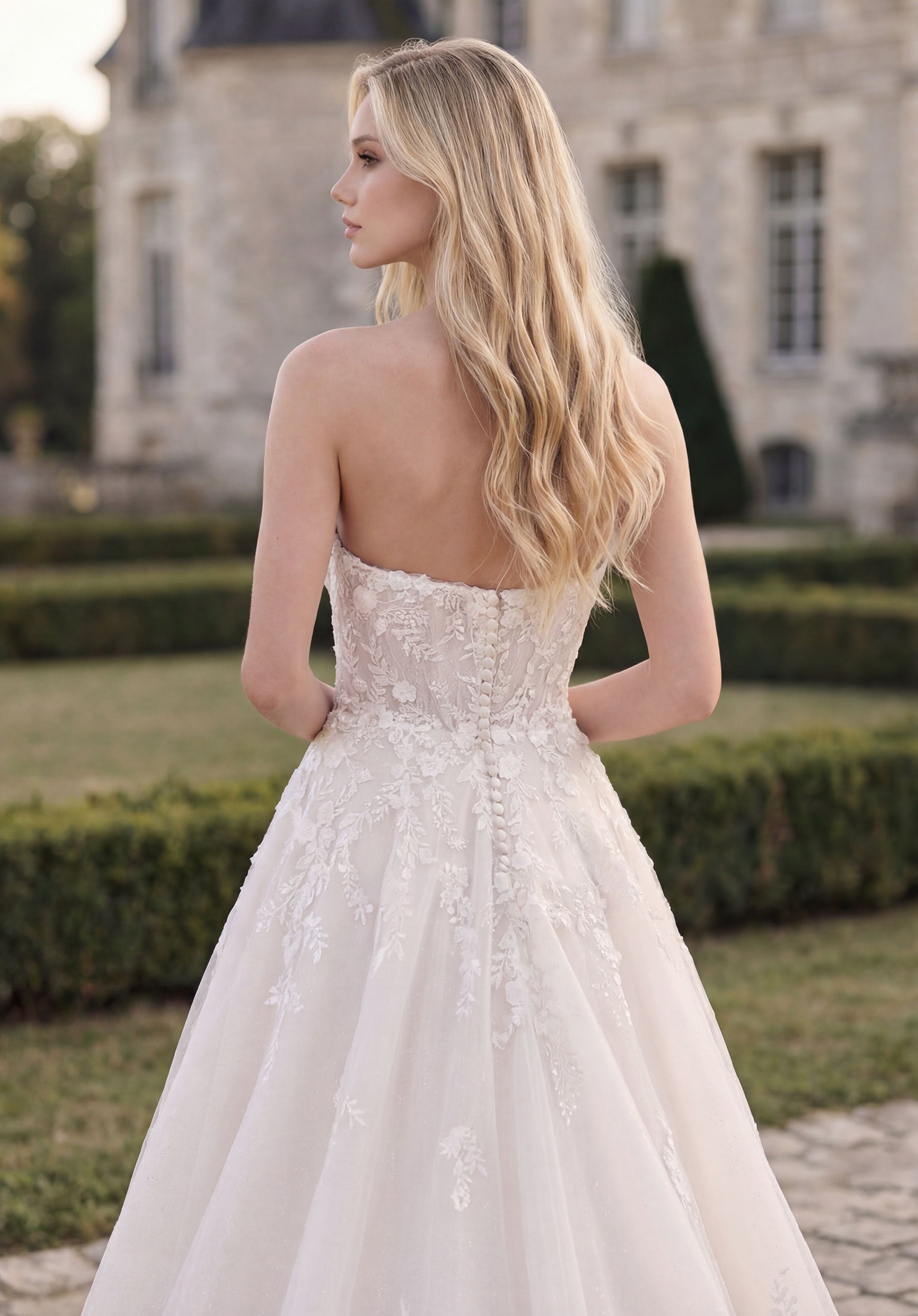 morilee-serendipity-brautkleid-ballkleid-t-ll-mit-3d-blumen image 4