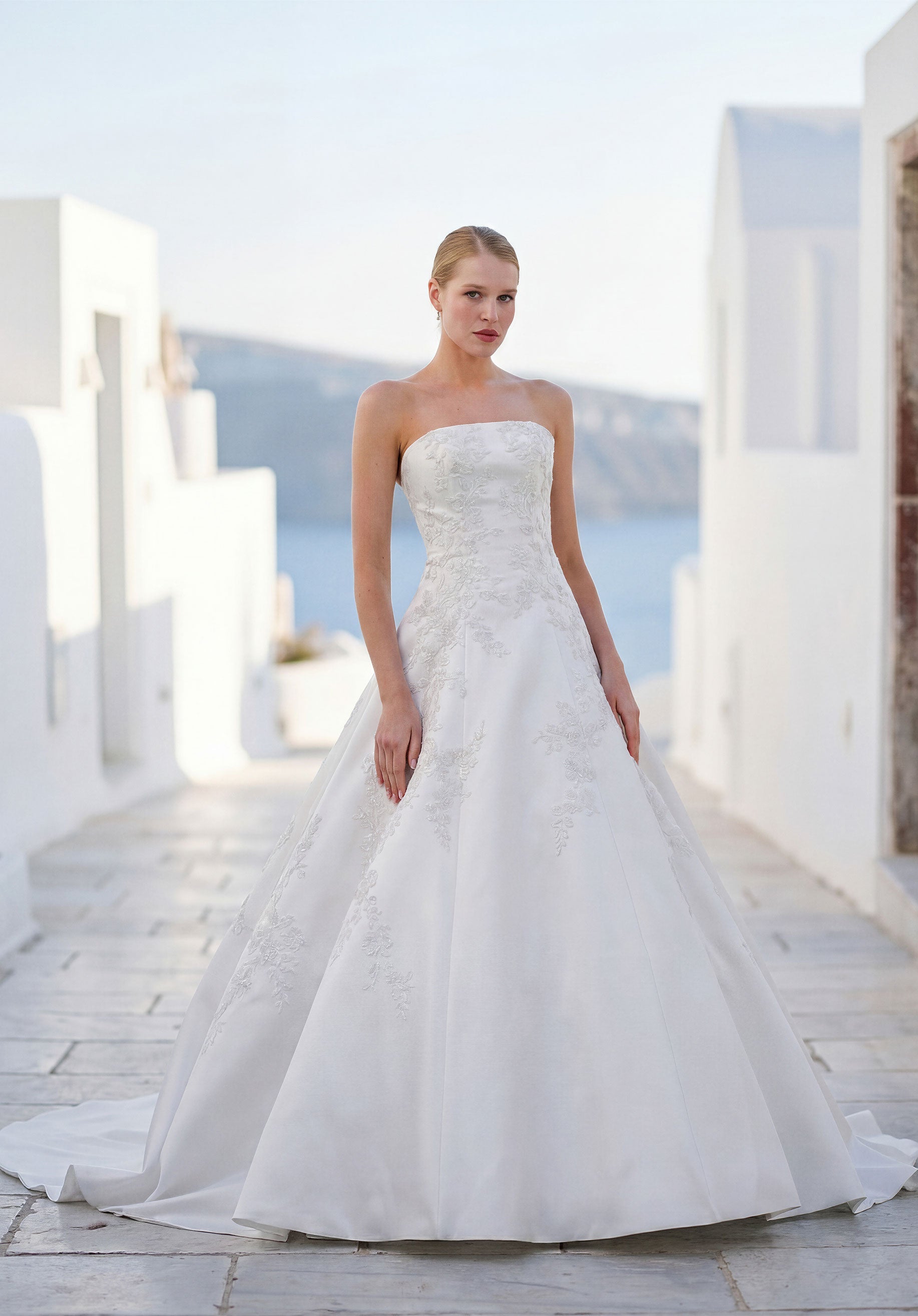 morilee-tovella-satin-ballkleid-brautkleid image 3