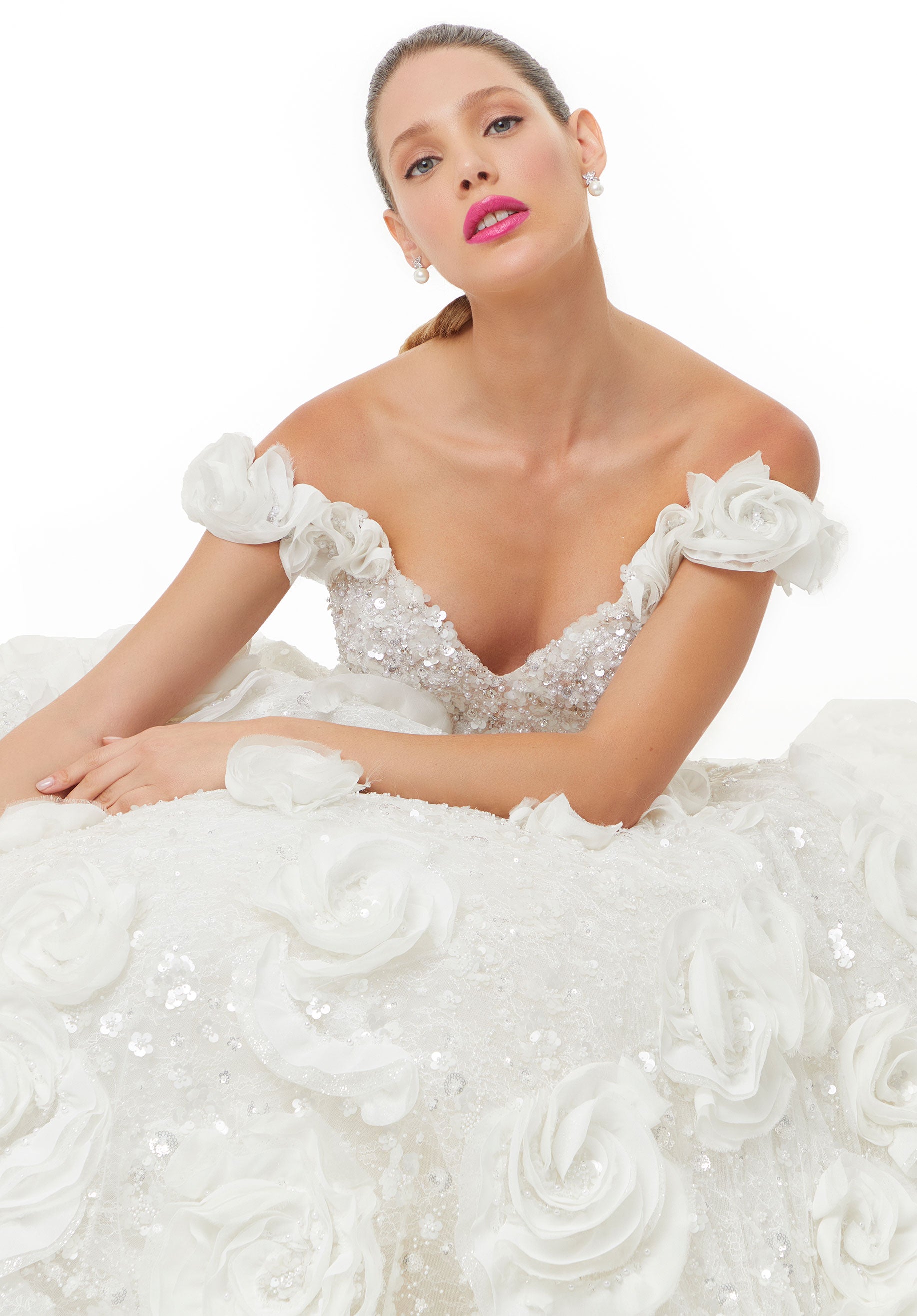 morilee-blossom-brautkleid-mit-bl-tenapplikation image 5