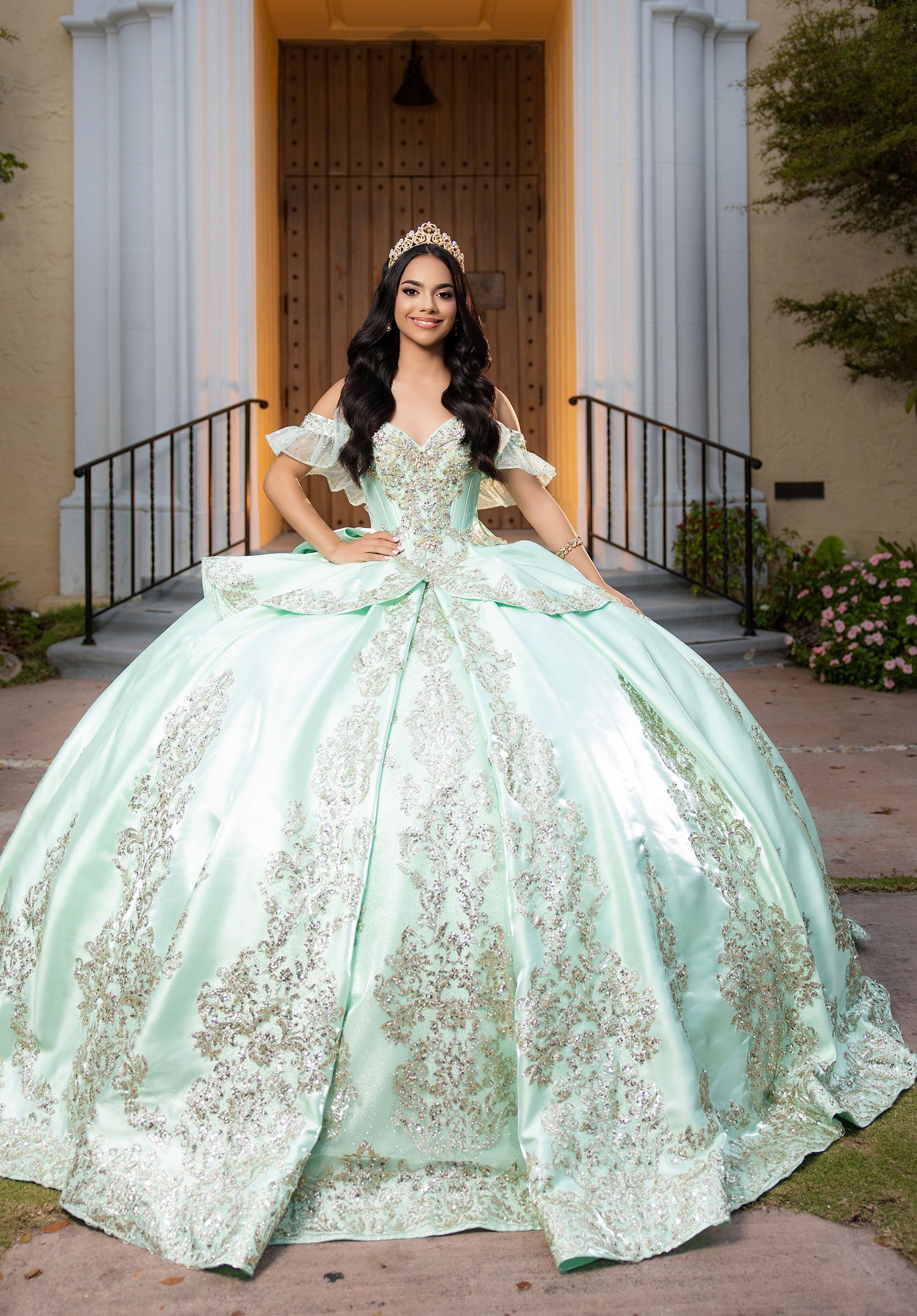 morilee-cyra-quincea-era-ballkleid-satin-mit-pailletten image 1