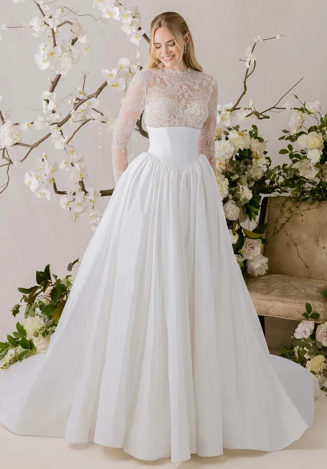 morilee-vittoria-brautkleid-mini-mit-overskirt image 1