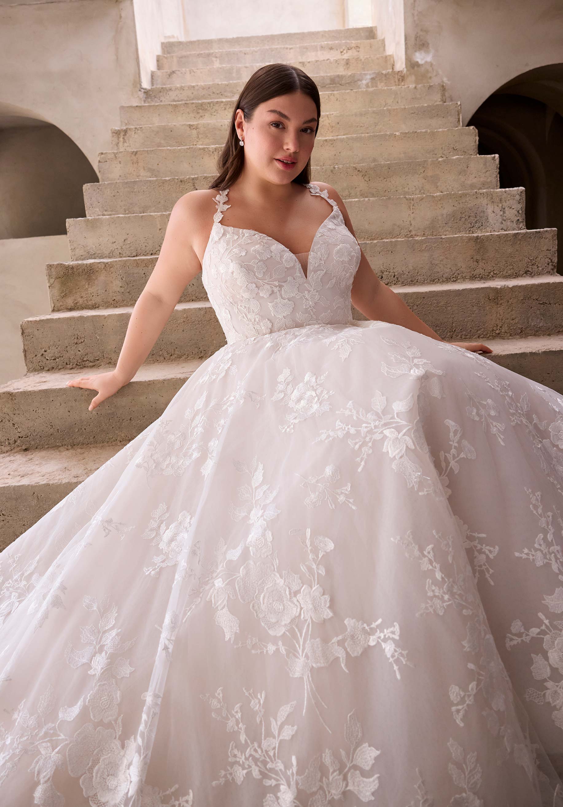 morilee-julietta-minervina-a-linie-brautkleid-mit-taschen image 2