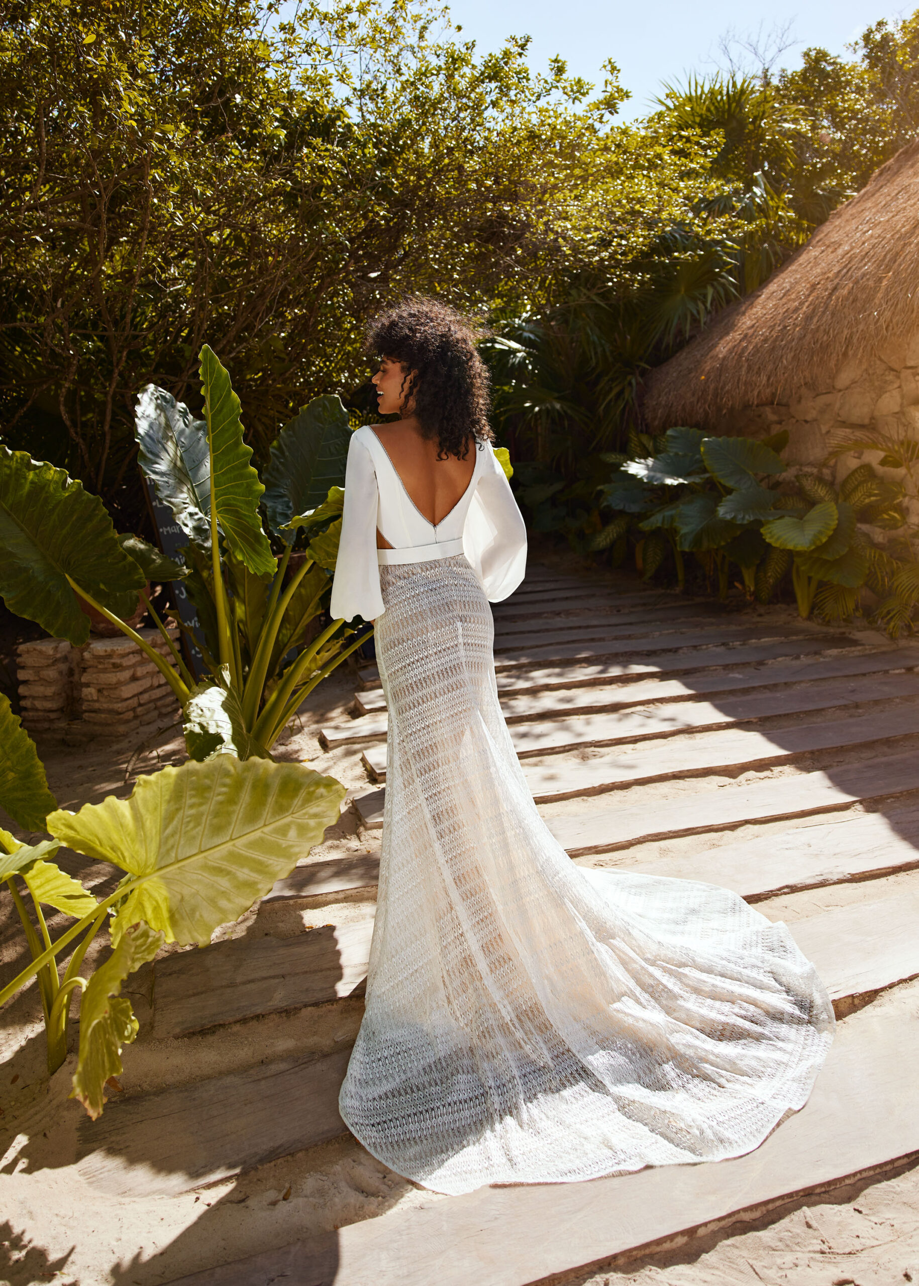 gbs-herve-paris-bridal-bellini-brautkleid-mystical-collection image 3