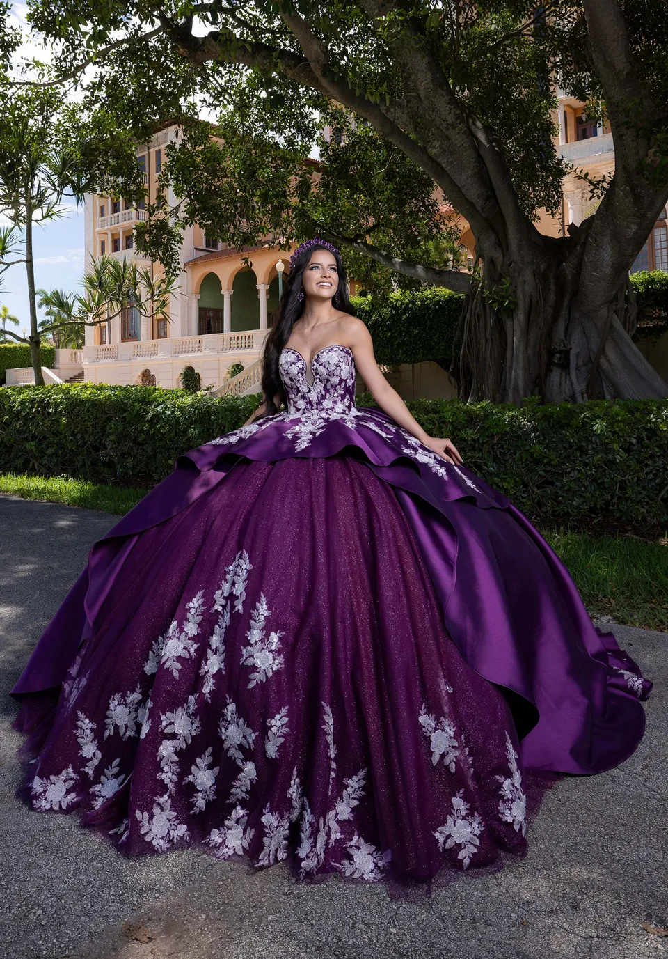 morilee-brandy-quincea-era-kleid-mikado-mit-capelet-und-schleife image 1