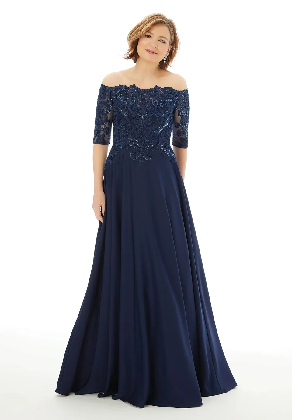 morilee-a-line-abendkleid-mit-perlen-und-applikationen-aus-stretch-crepe image 1