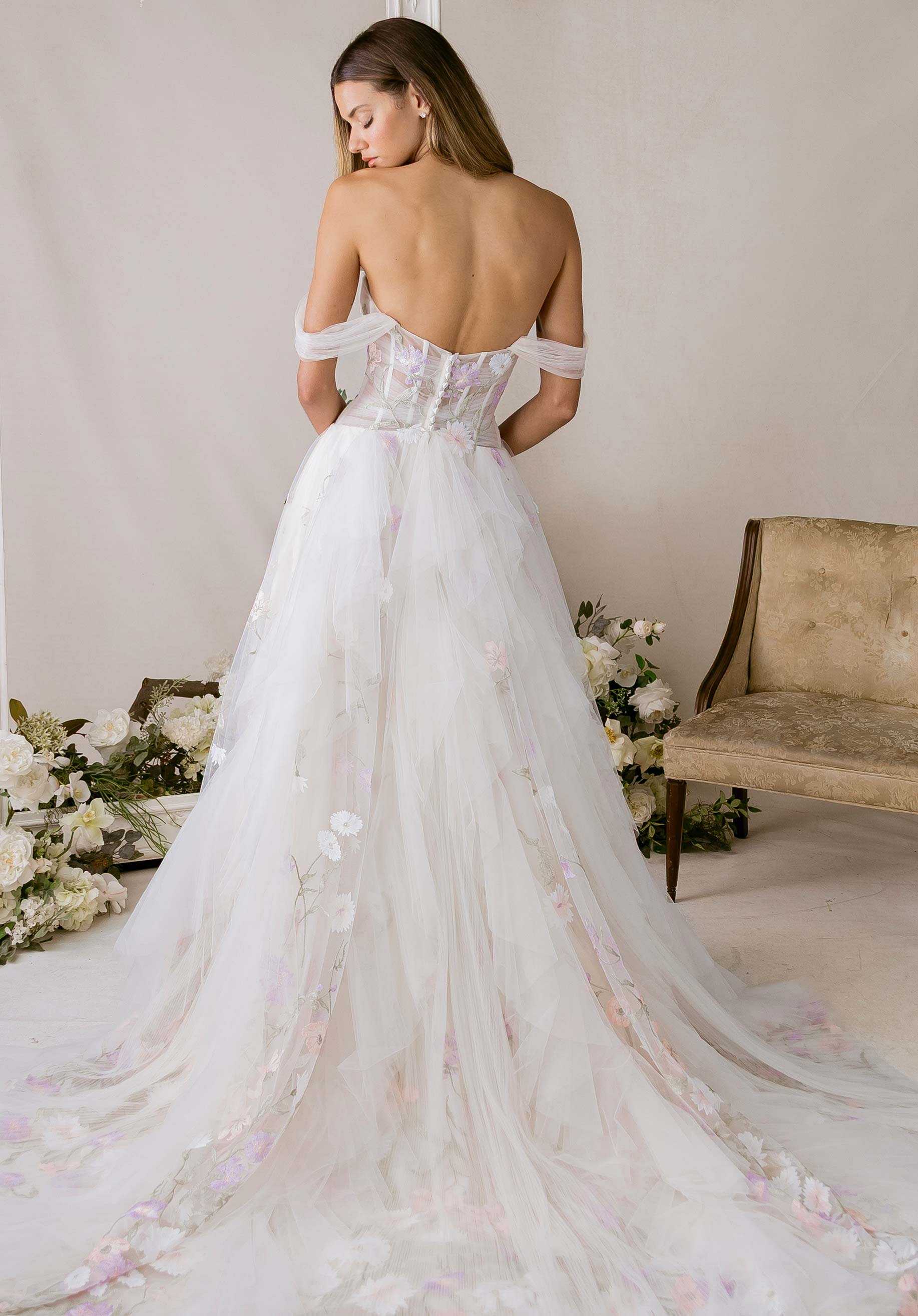 morilee-melodie-brautkleid-mit-drapiertem-t-llrock-und-abnehmbaren-rmeln image 3