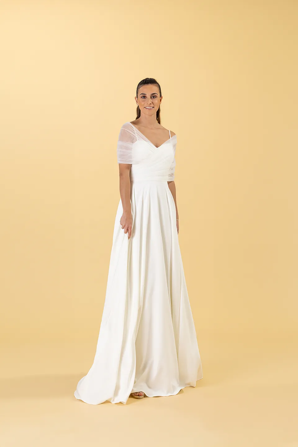 eglantine-ac225578-braut-cape-mix-match image 1