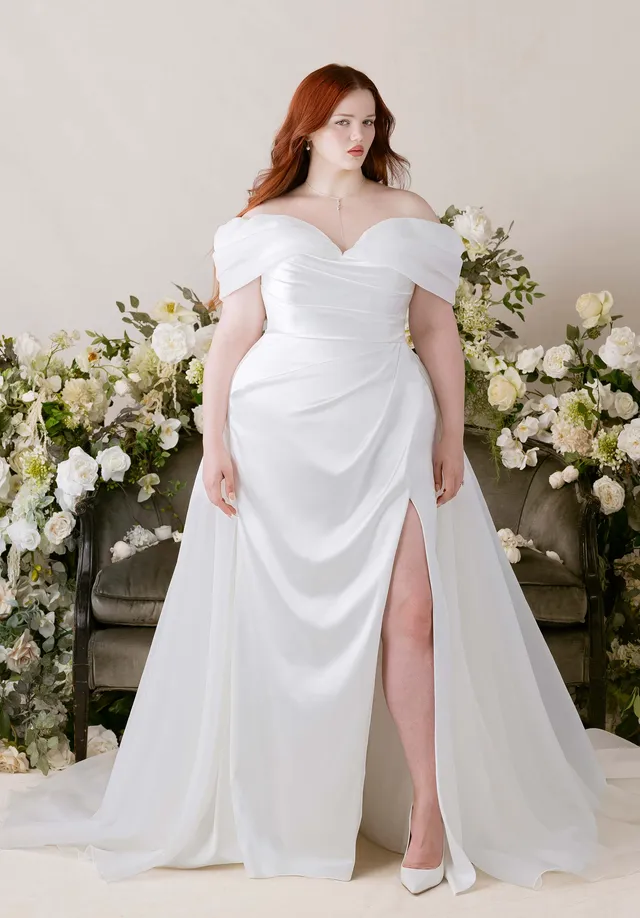morilee-julietta-canna-brautkleid-off-shoulder-mit-schlitz image 1