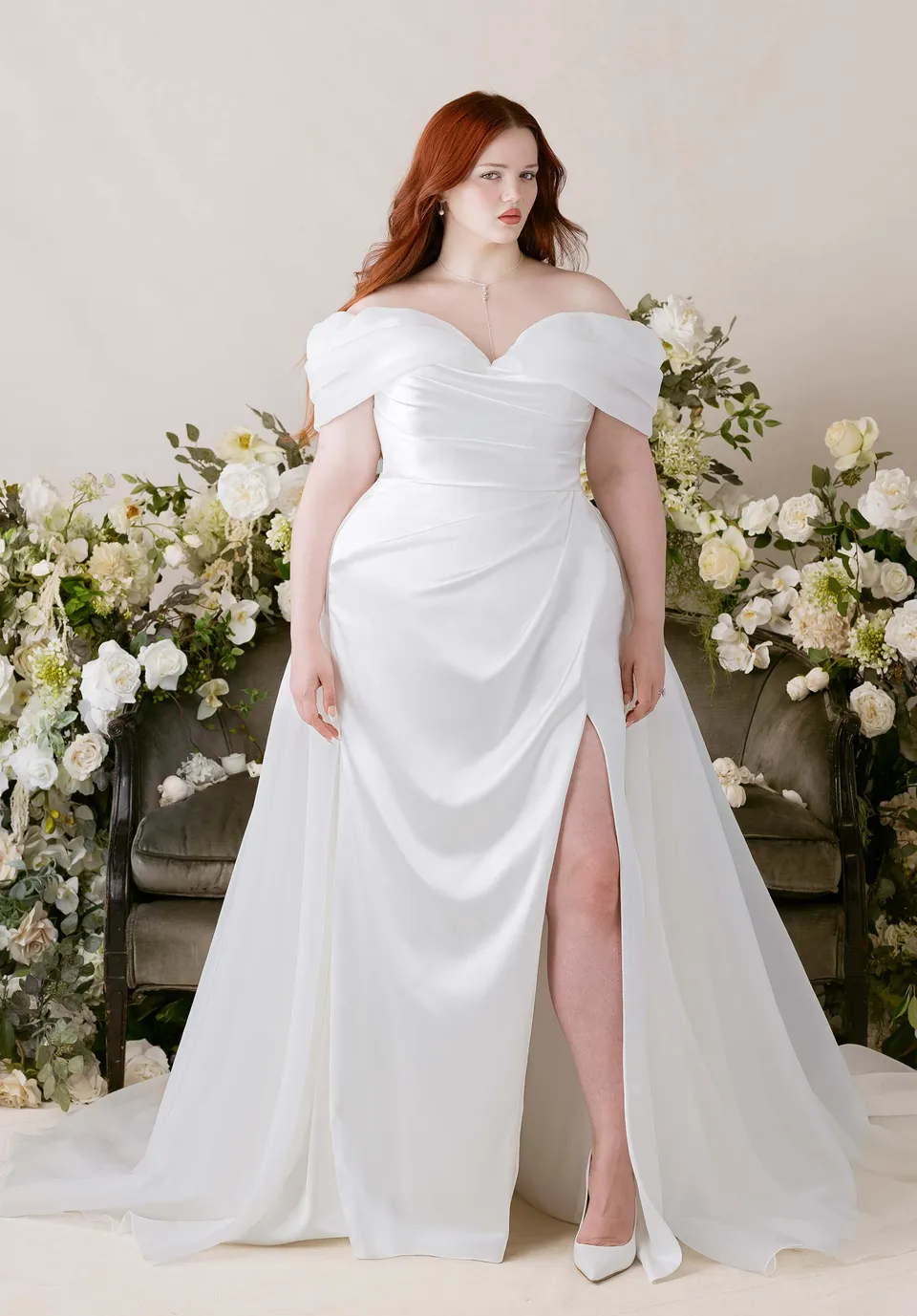 morilee-julietta-canna-brautkleid-off-shoulder-mit-schlitz image 1