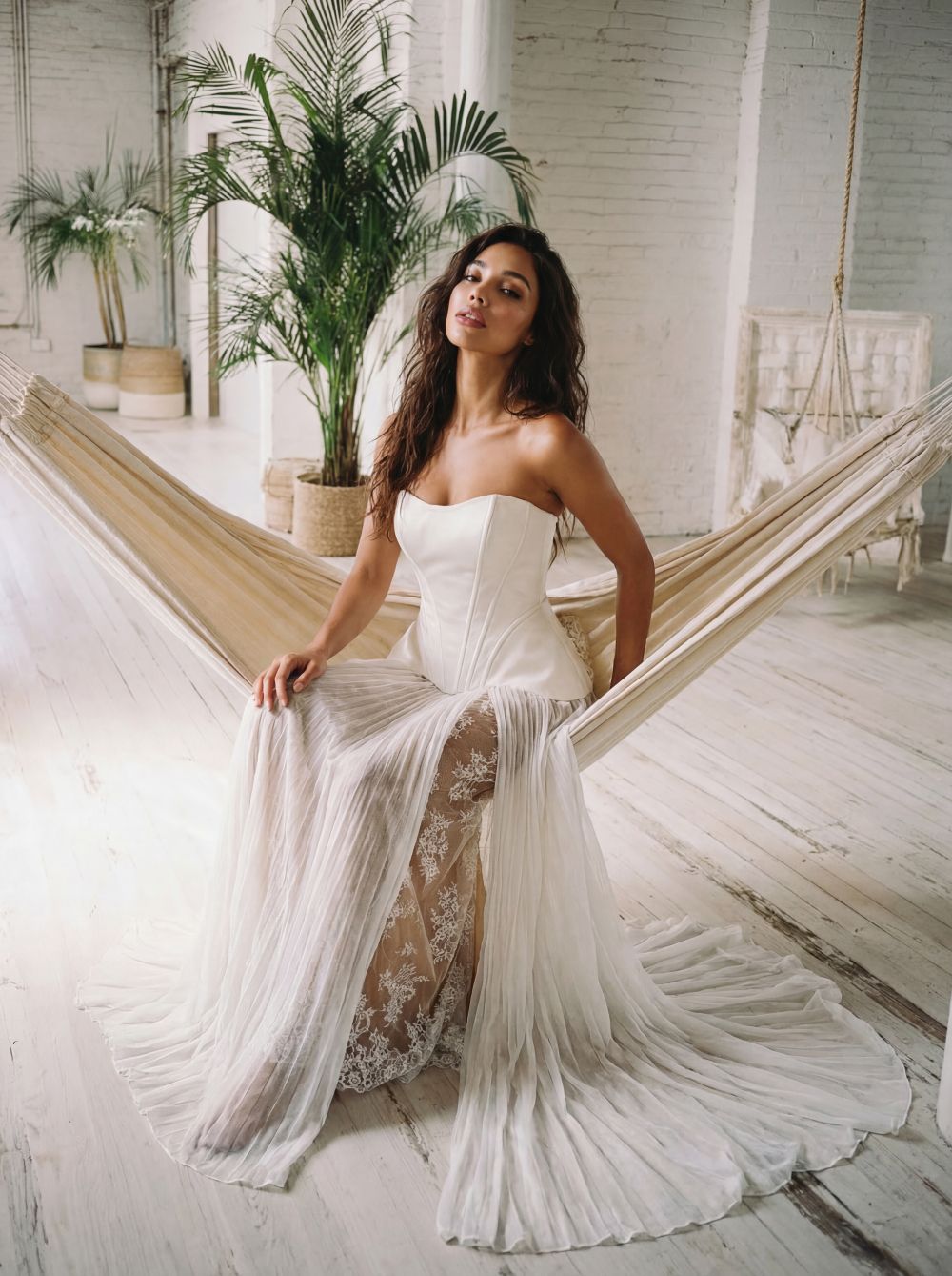 gbs-herve-paris-bridal-paolina-brautkleid-promise-collection image 4